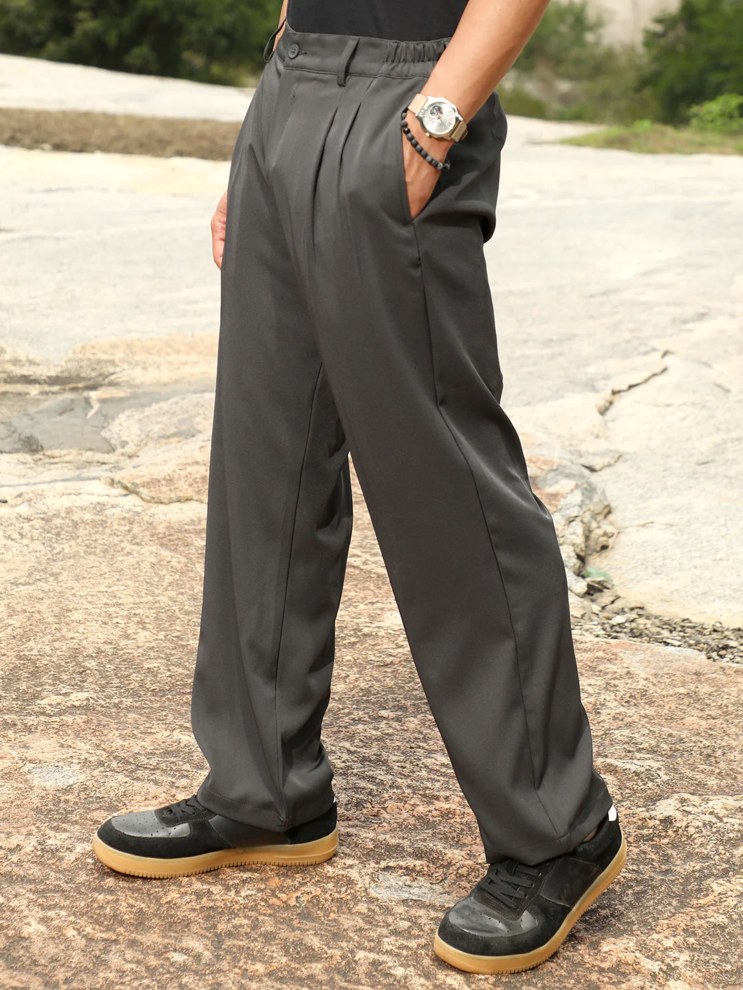 Pleated Straight-Fit Tailoured Trousers - Image 3