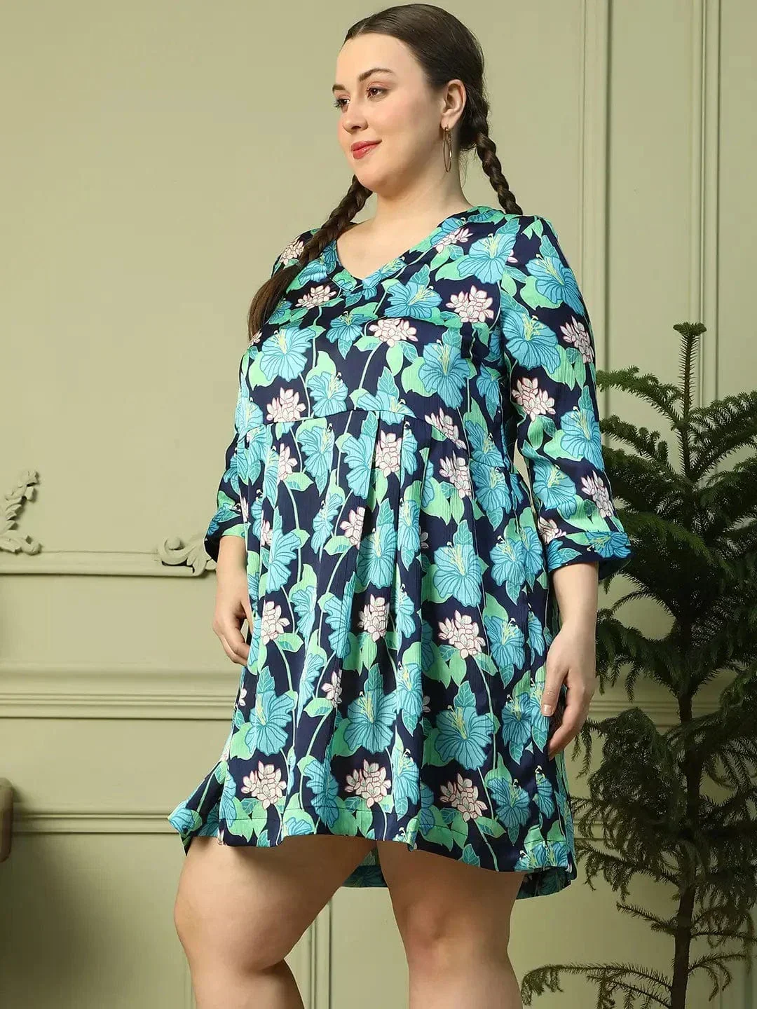 Plus Size Multicolor Floral Print V-Neck Long Sleeve Knee Length Dress - Image 5