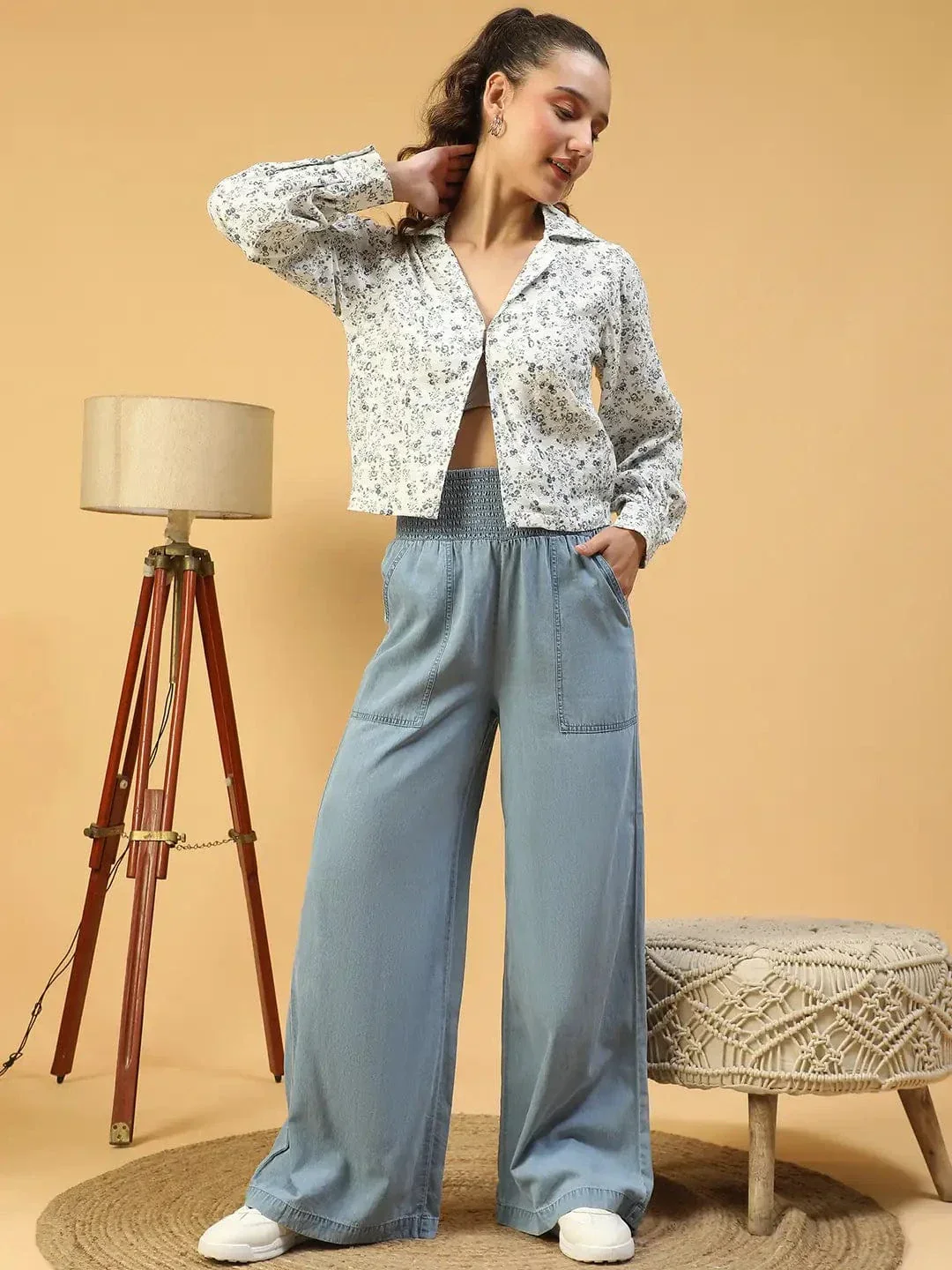 Pop Off White Dobby Meld Long Sleeve Open Collared Button Down Women Cotton Crop Shirt - Image 2