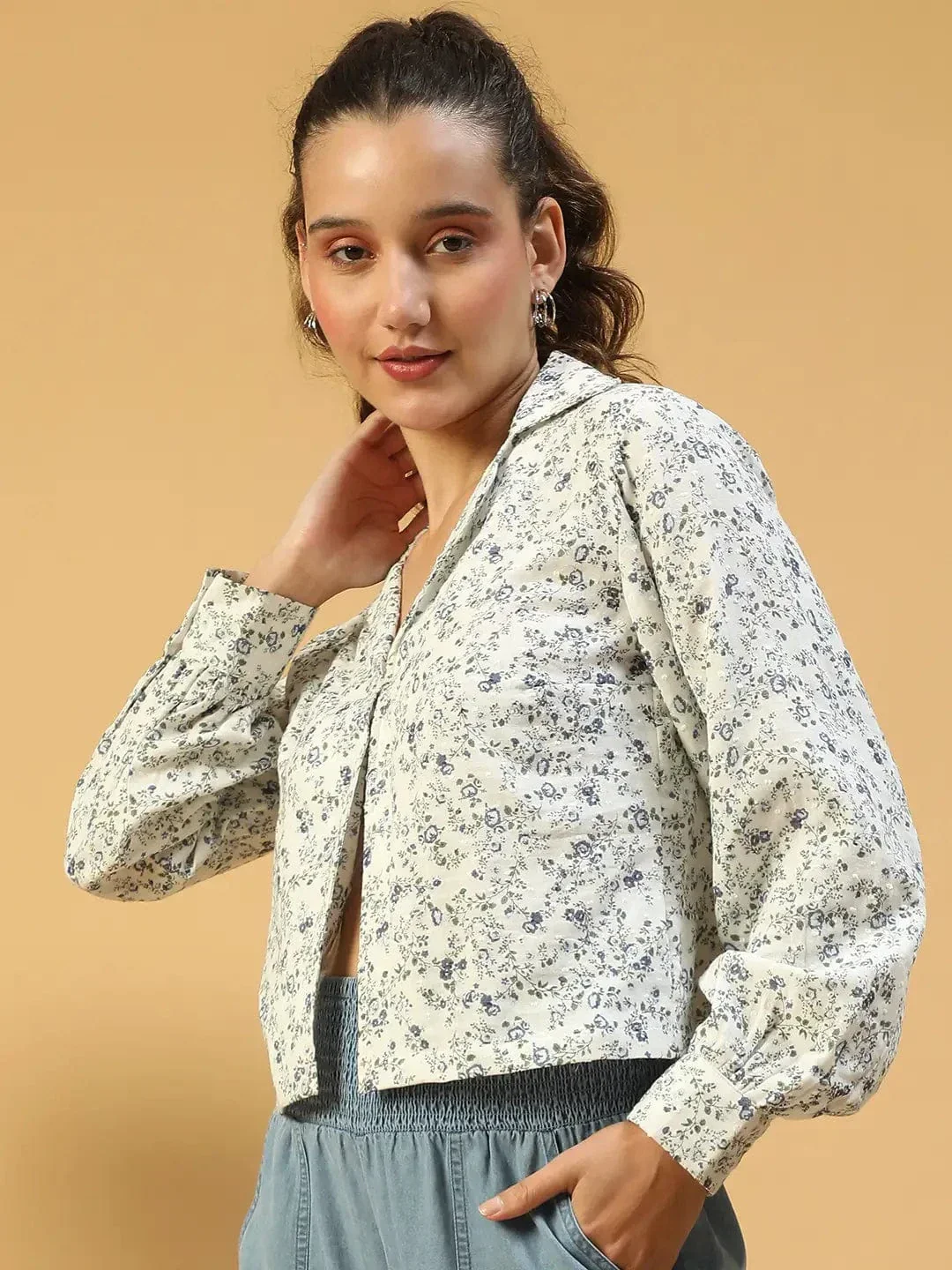 Pop Off White Dobby Meld Long Sleeve Open Collared Button Down Women Cotton Crop Shirt - Image 3