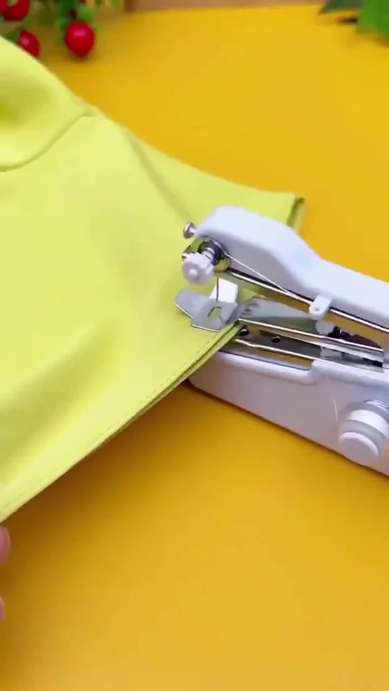 Portable Sewing Machine - Image 5