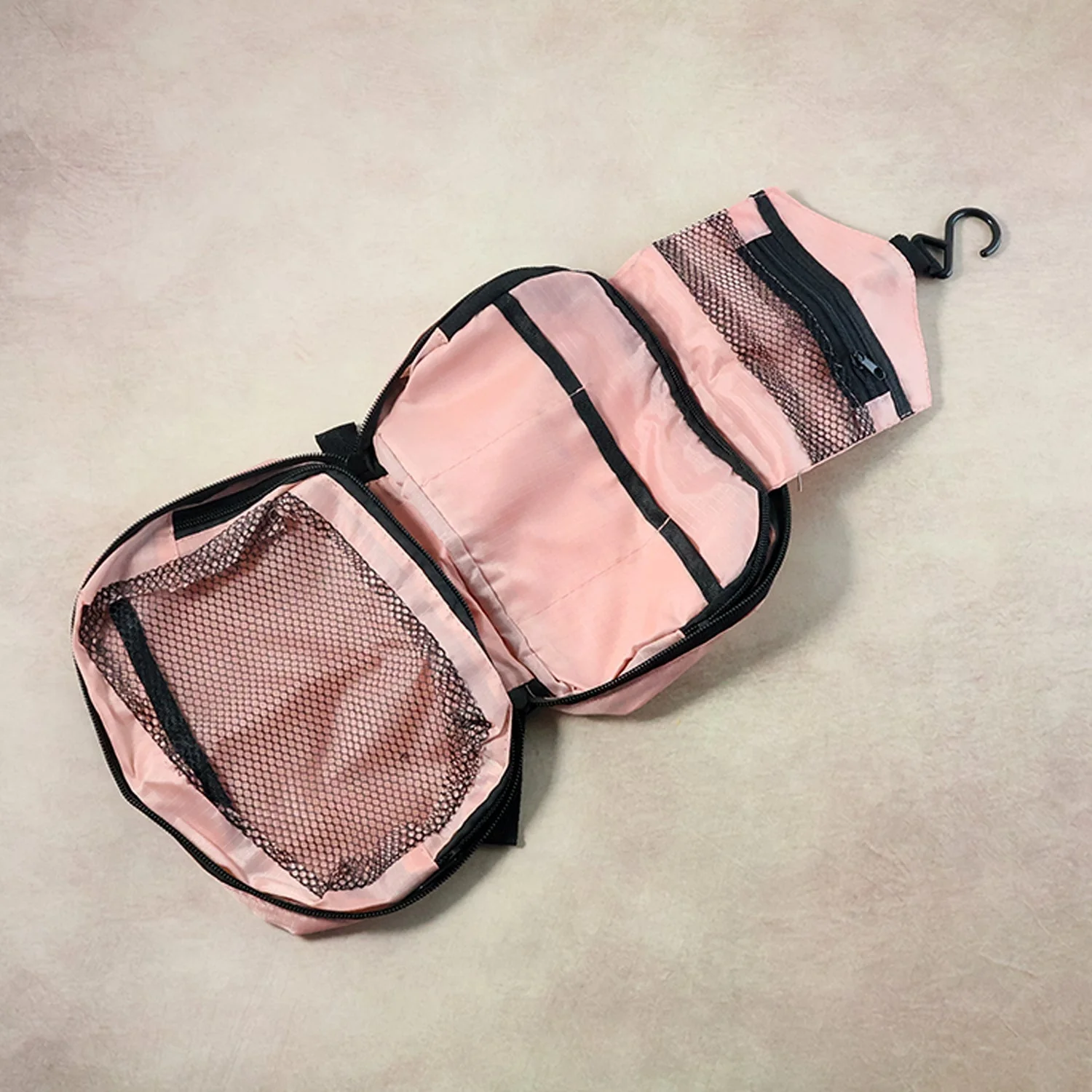 Premium Travel Mate Hanging Toiletry Bag (1 Pc) - Image 7