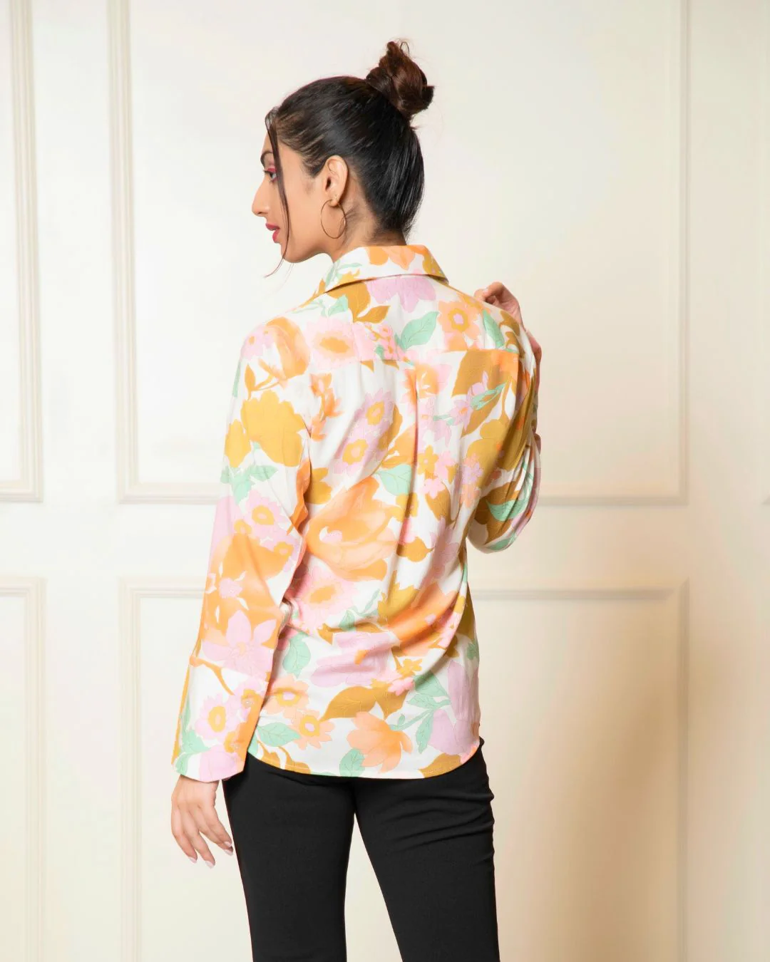 Printed Long Sleeves Cuffed Cotton Shirt - Image 14