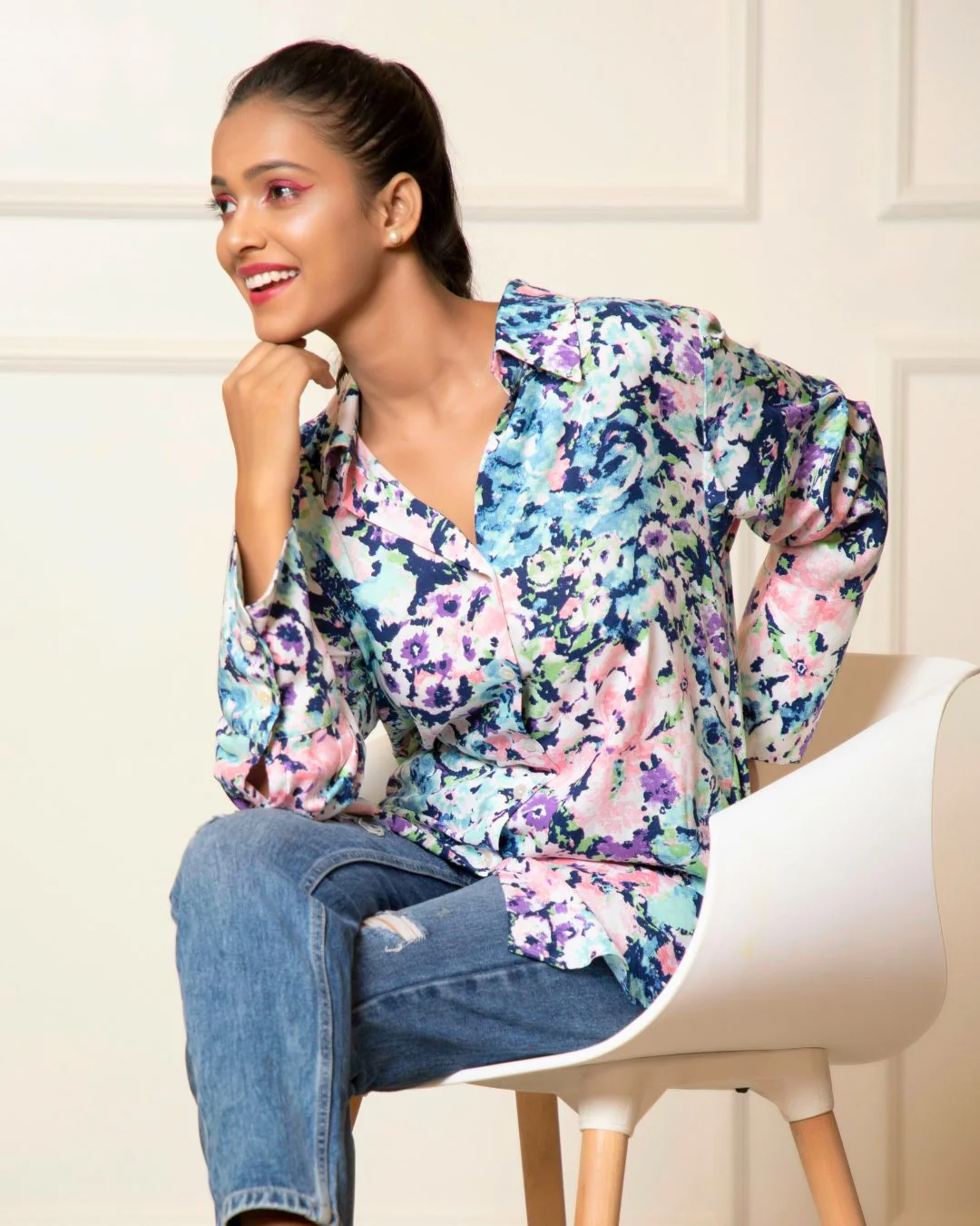 Printed Long Sleeves Cuffed Cotton Shirt - Image 10