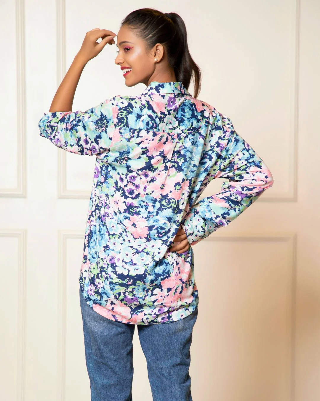 Printed Long Sleeves Cuffed Cotton Shirt - Image 2
