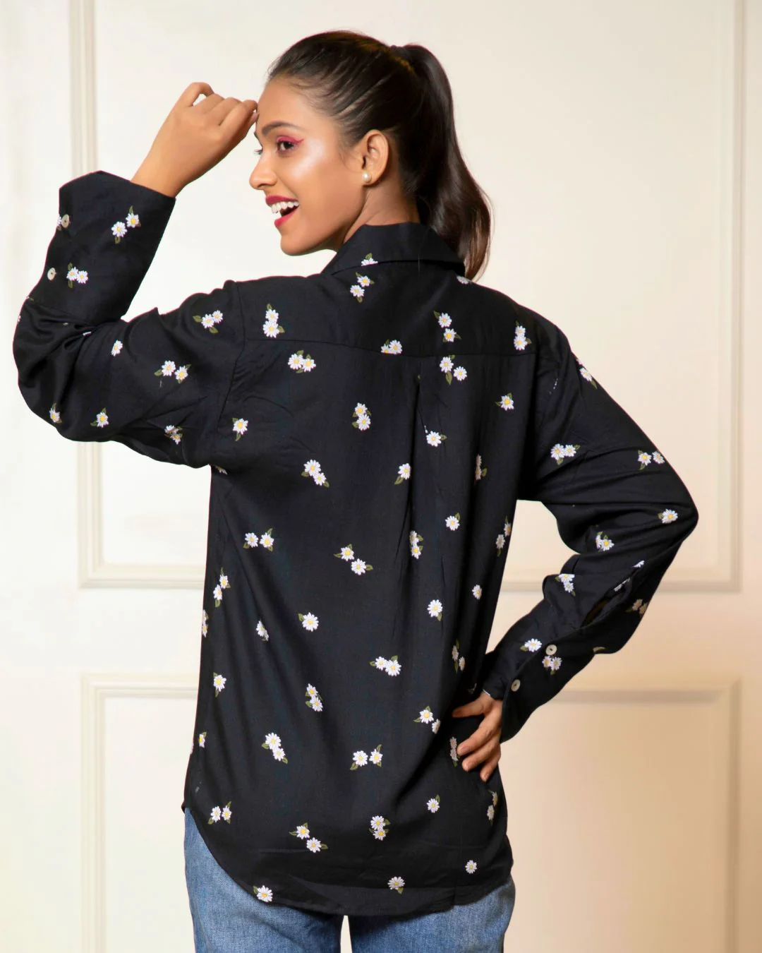 Printed Long Sleeves Cuffed Cotton Shirt - Image 6