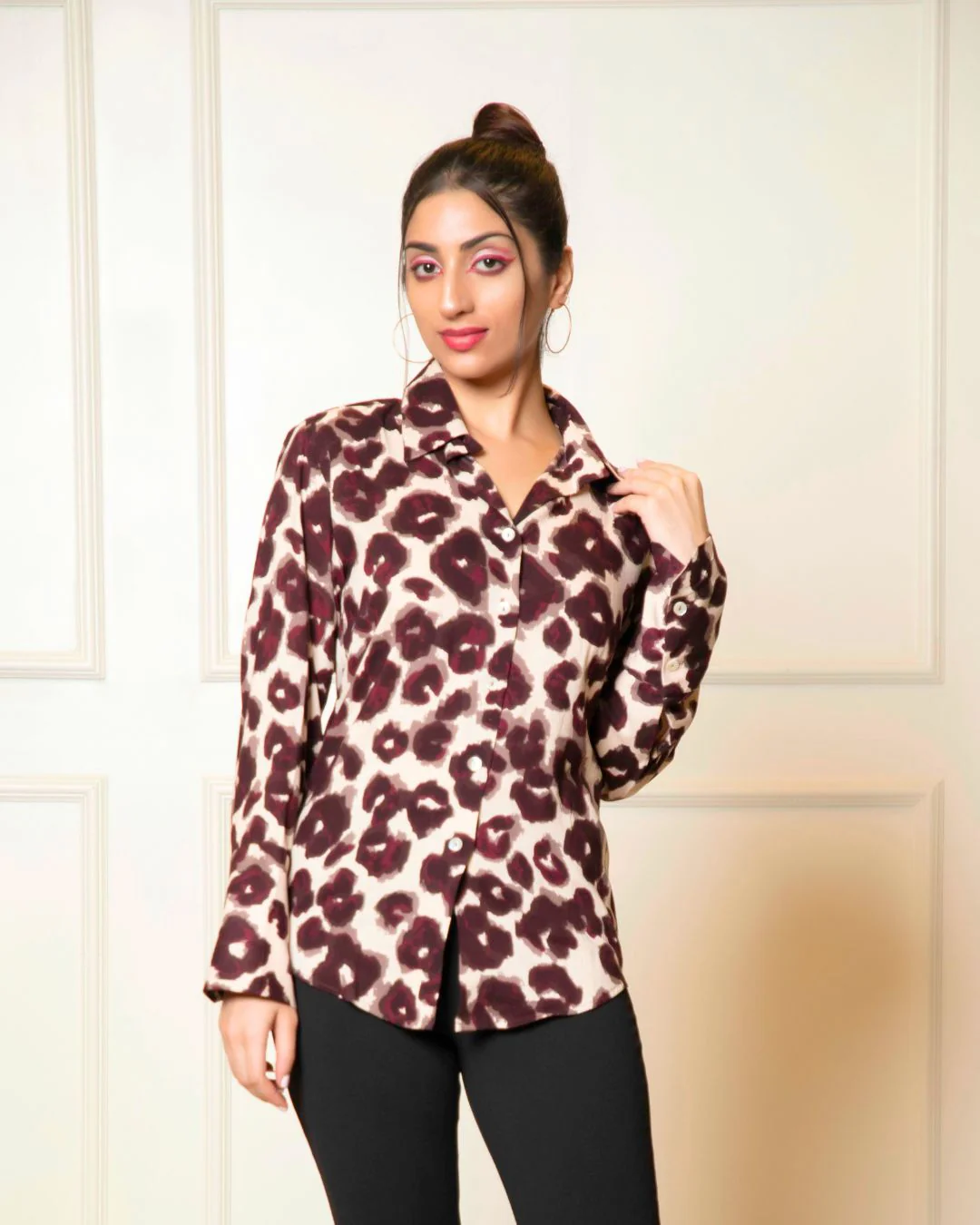 Printed Long Sleeves Cuffed Cotton Shirt - Image 9