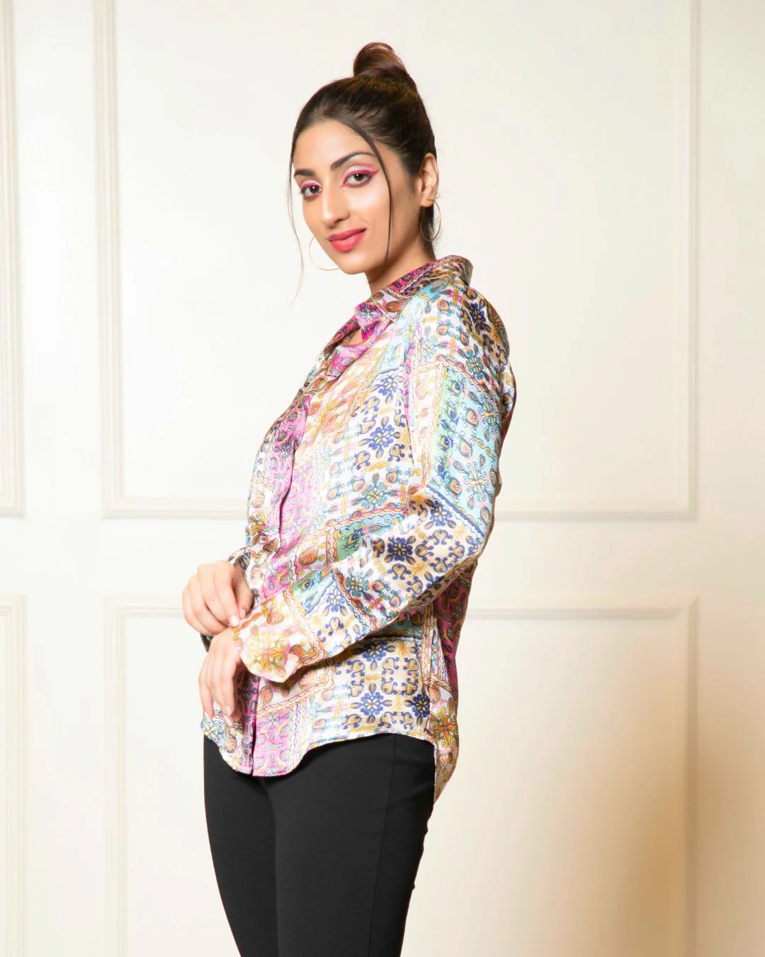 Printed Long Sleeves Satin Cuffed Shirt - Image 5