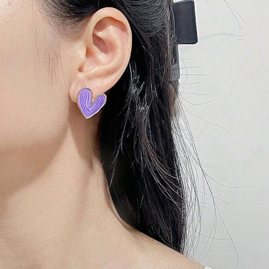 Purple Heart Shape Stud Earring - Image 4