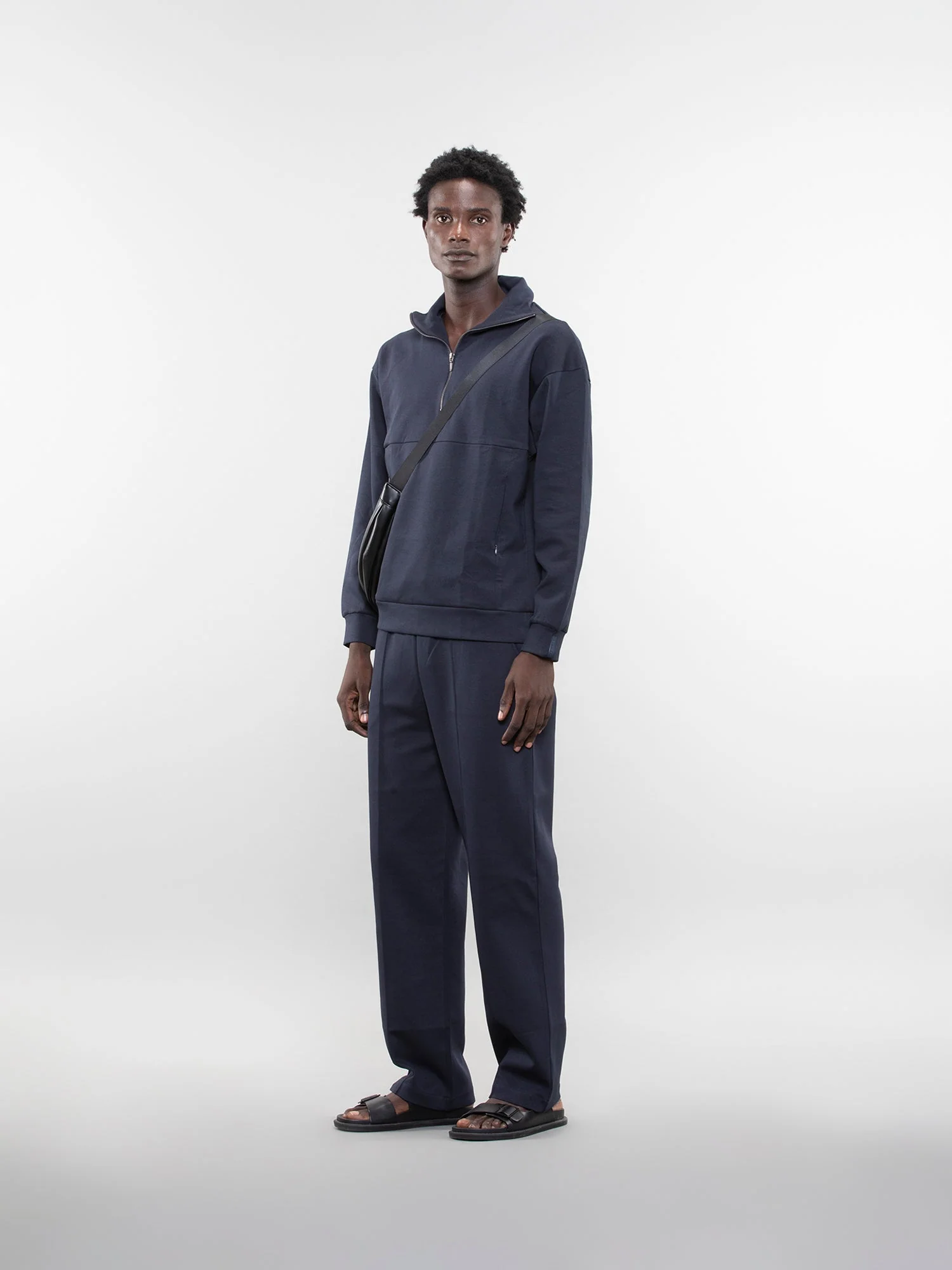 Quarter-zip sweatshirt - Image 27