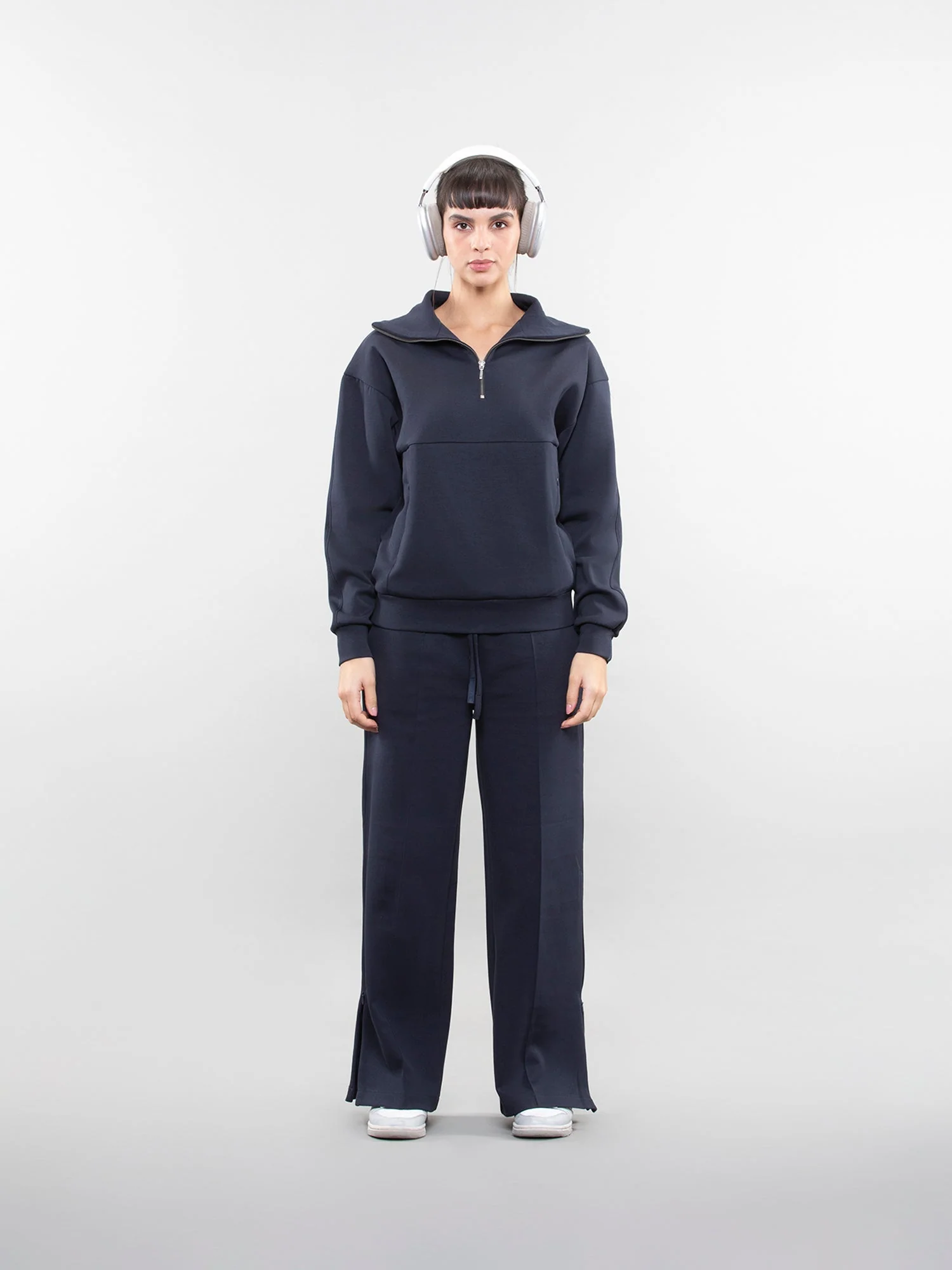 Quarter-zip sweatshirt - Image 26