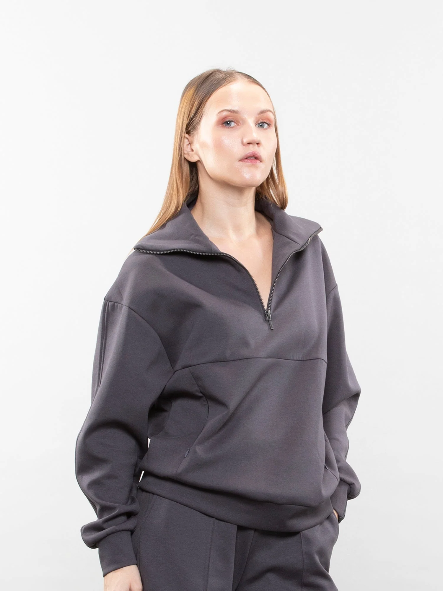Quarter-zip sweatshirt - Image 3
