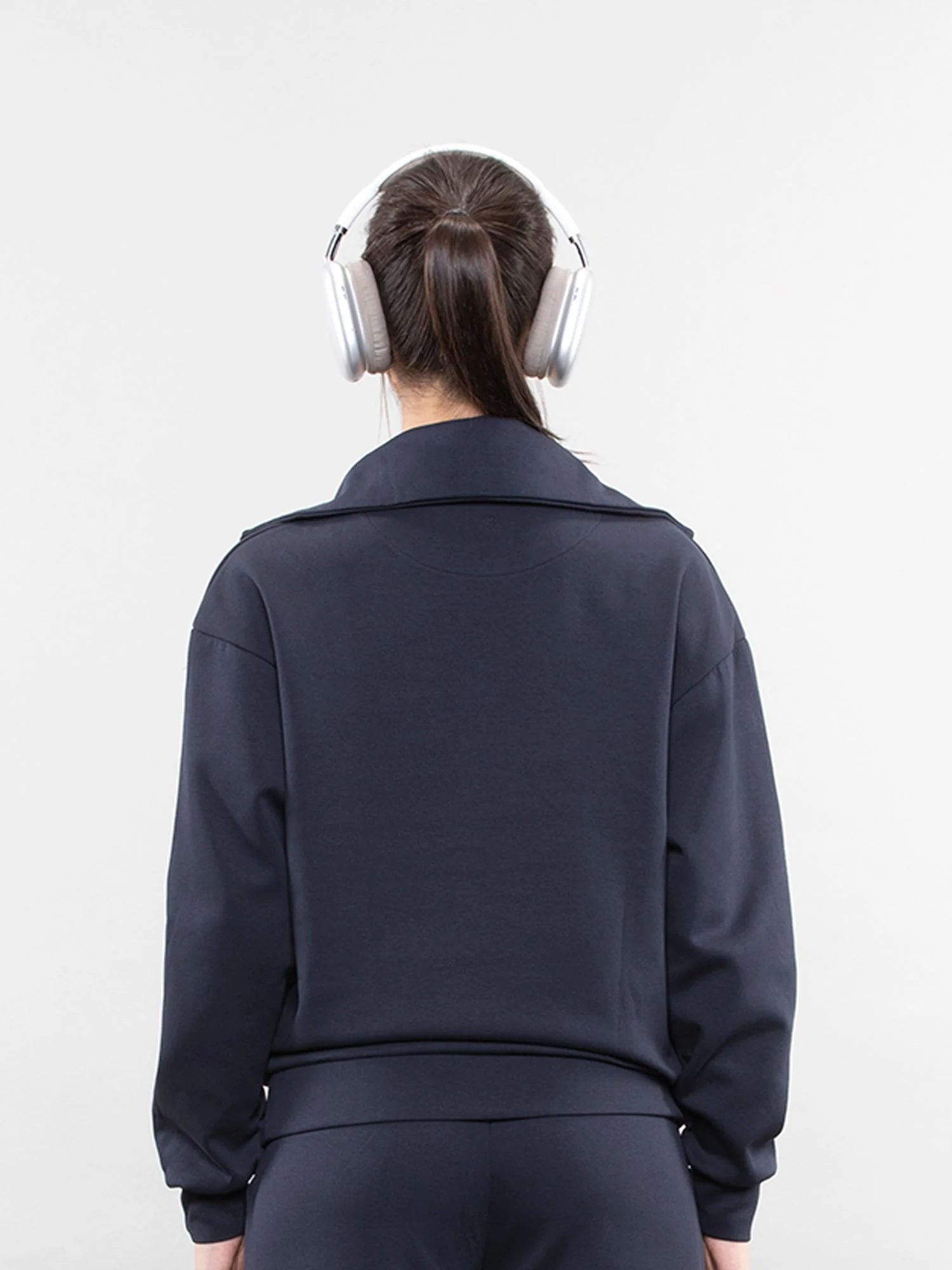 Quarter-zip sweatshirt - Image 34