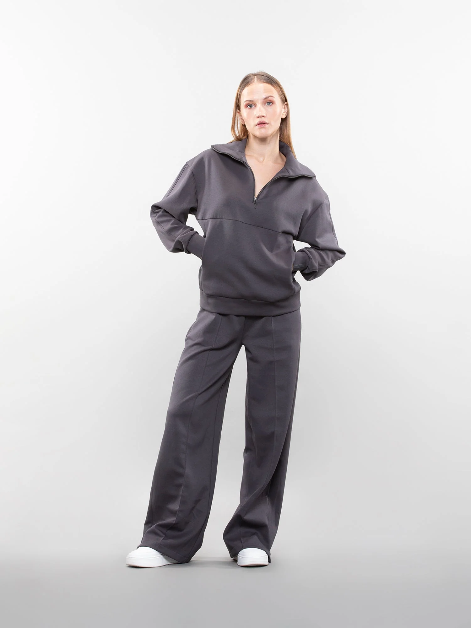 Quarter-zip sweatshirt - Image 5