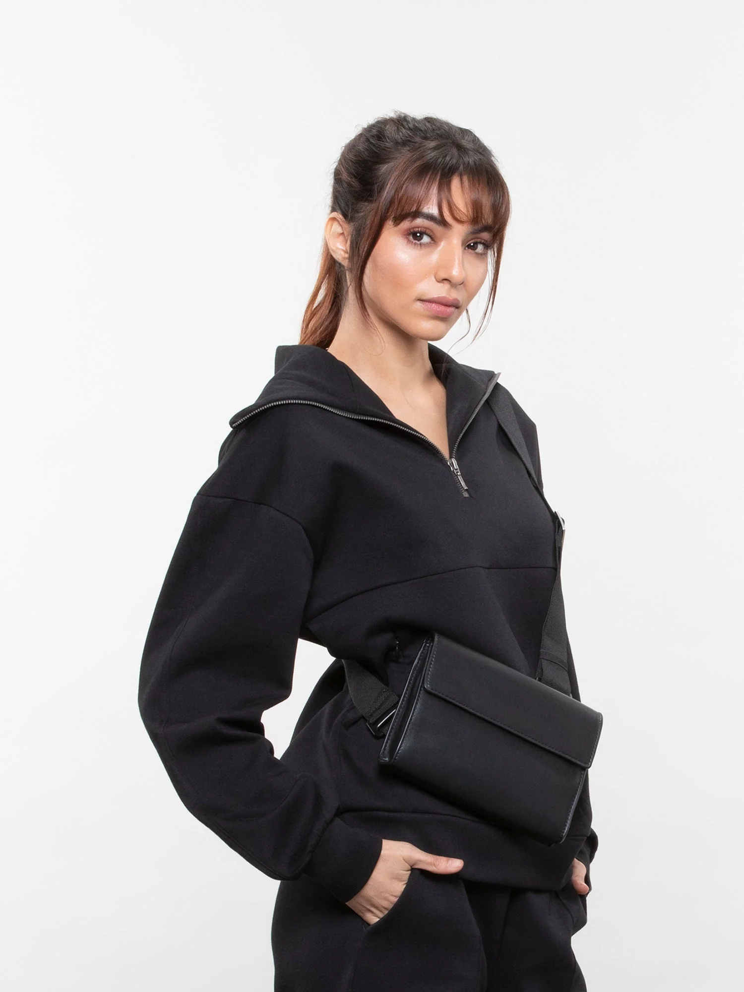 Quarter-zip sweatshirt - Image 7