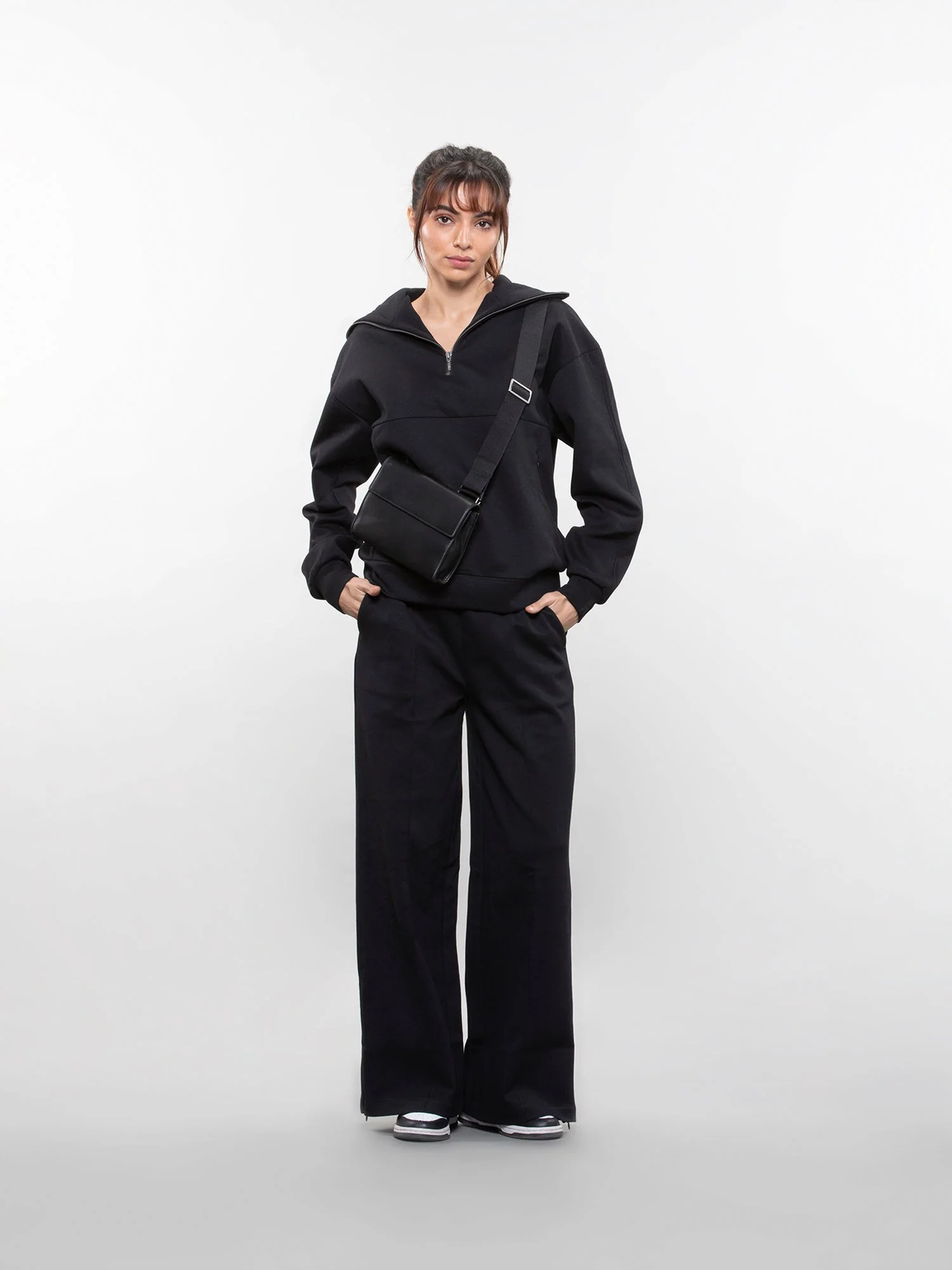 Quarter-zip sweatshirt - Image 9