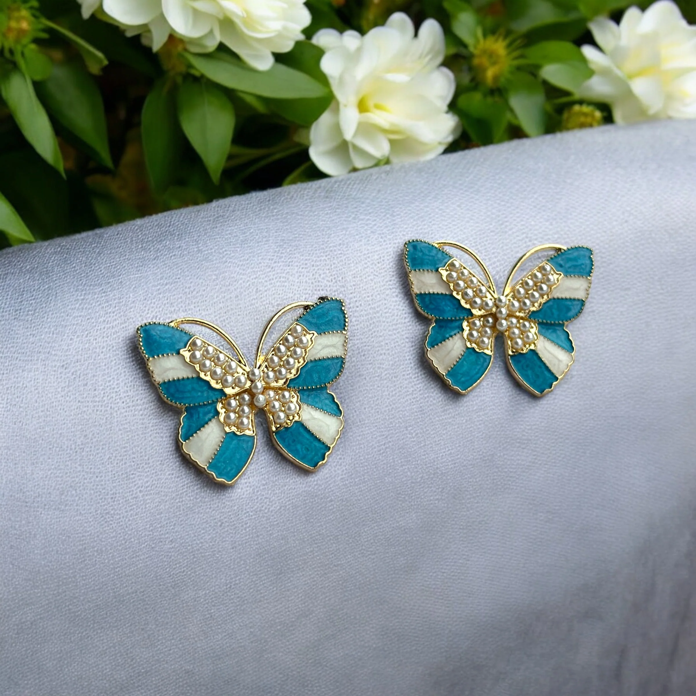 Random Colour Butterfly Stud Earring - Image 3