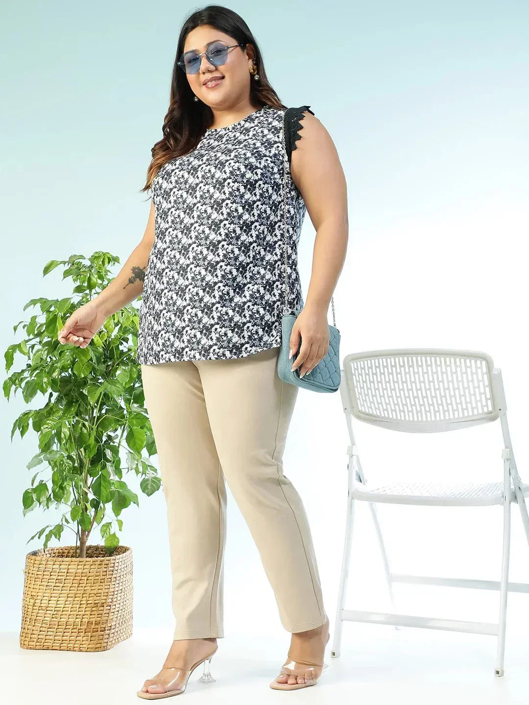 Ready Black Floral Print Lace Detail Cap Sleeve Plus Size Women Top - Image 7
