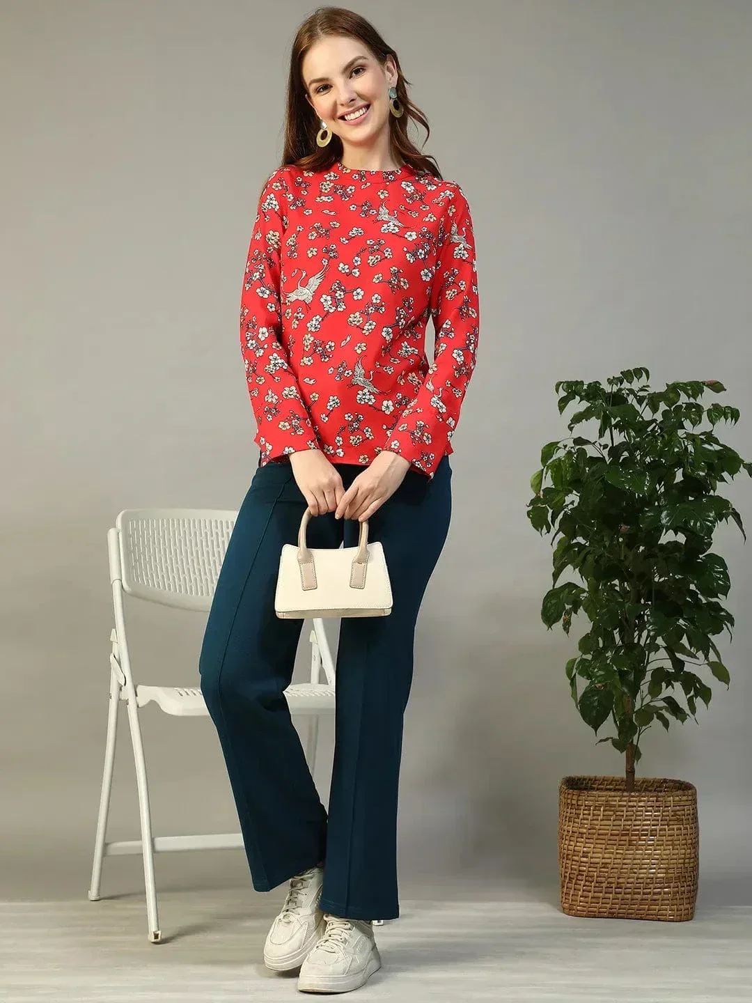 Red Floral Women Top - Long Sleeve Round Neck Printed Blouse For Casual Wear - Image 7