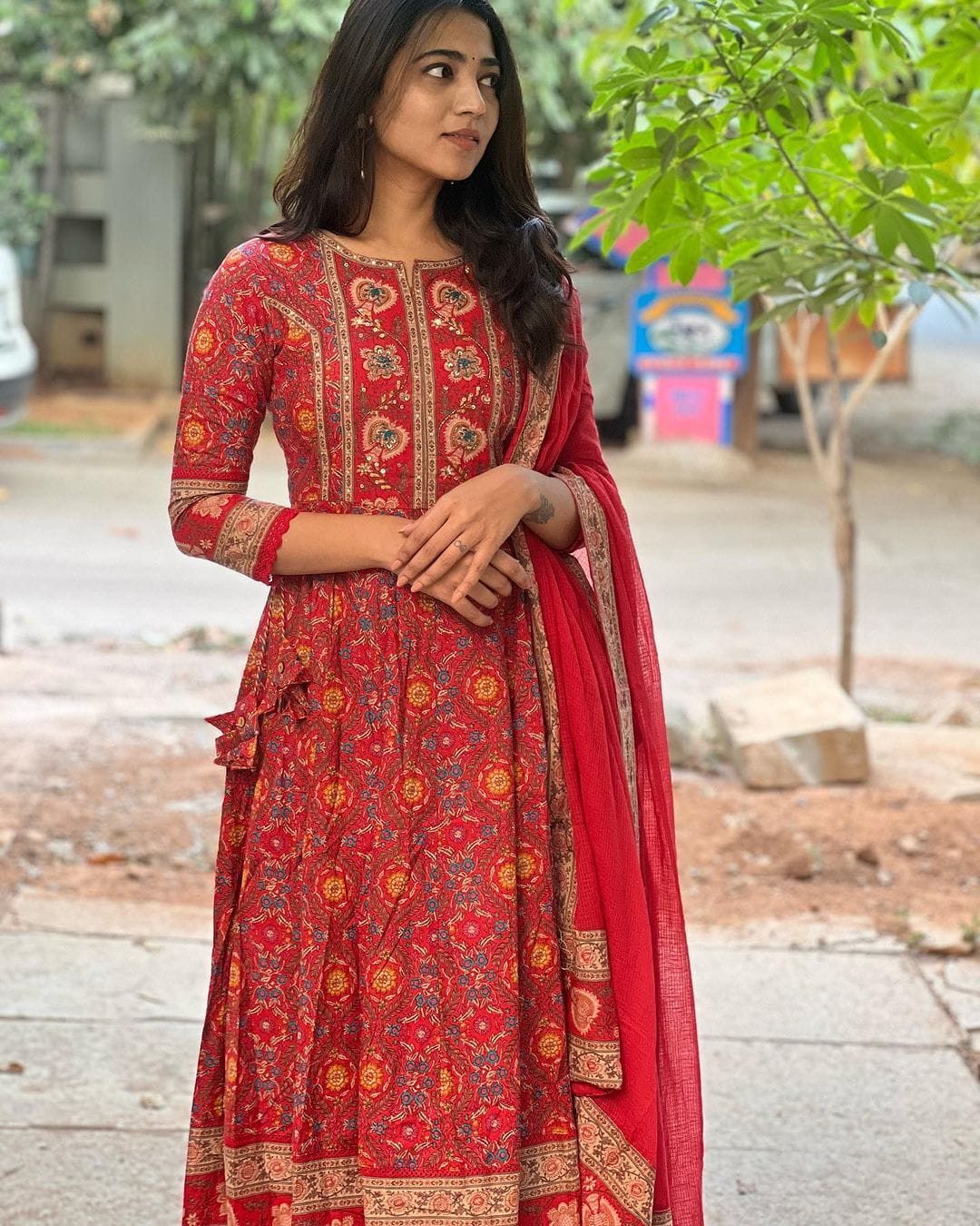 Red Maroon Voluminous Anarkali Suit Set - Image 7