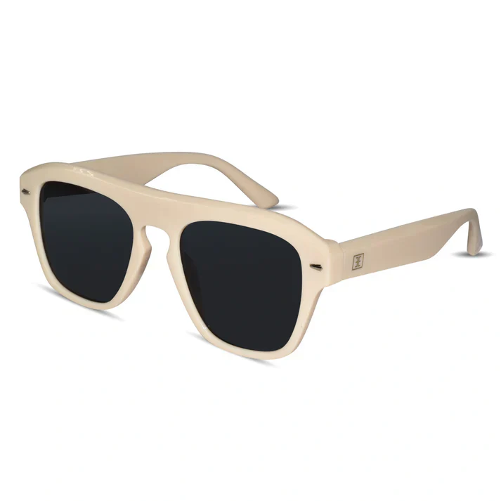 Red Rectangular Sunglasses Women & Men - Image 4