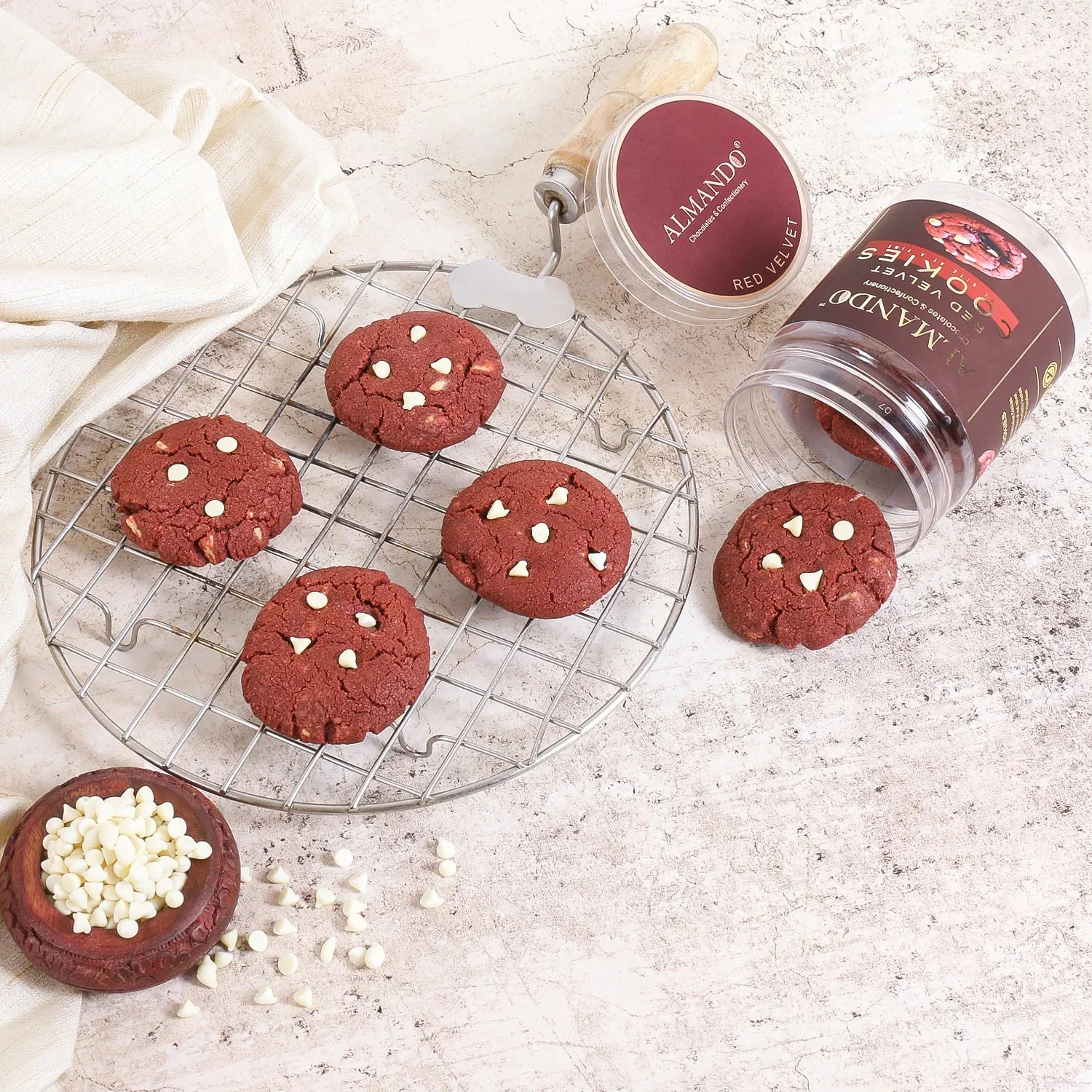 Red Velvet Cookies - Image 14
