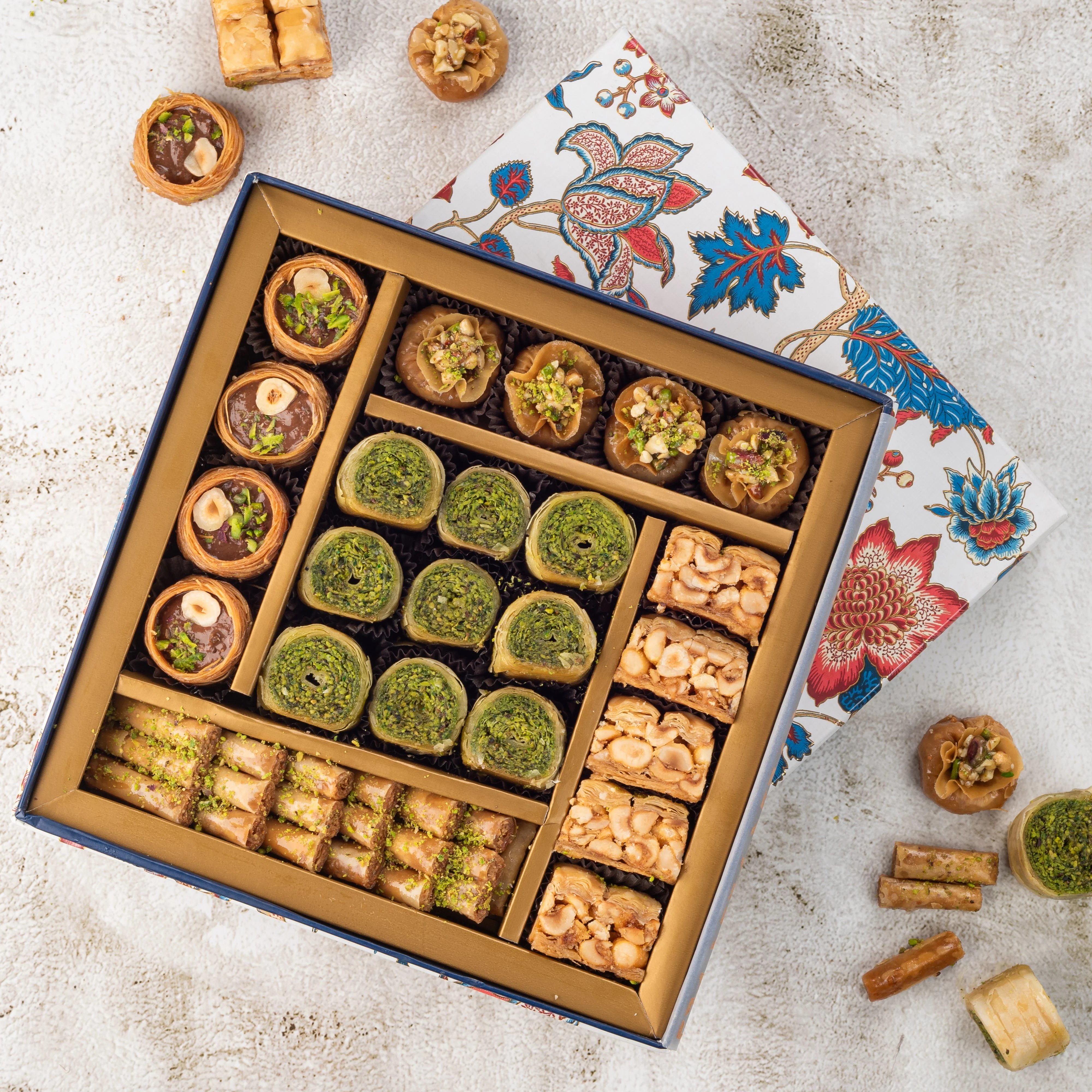 Regalia Gift Box - Assorted Baklava
