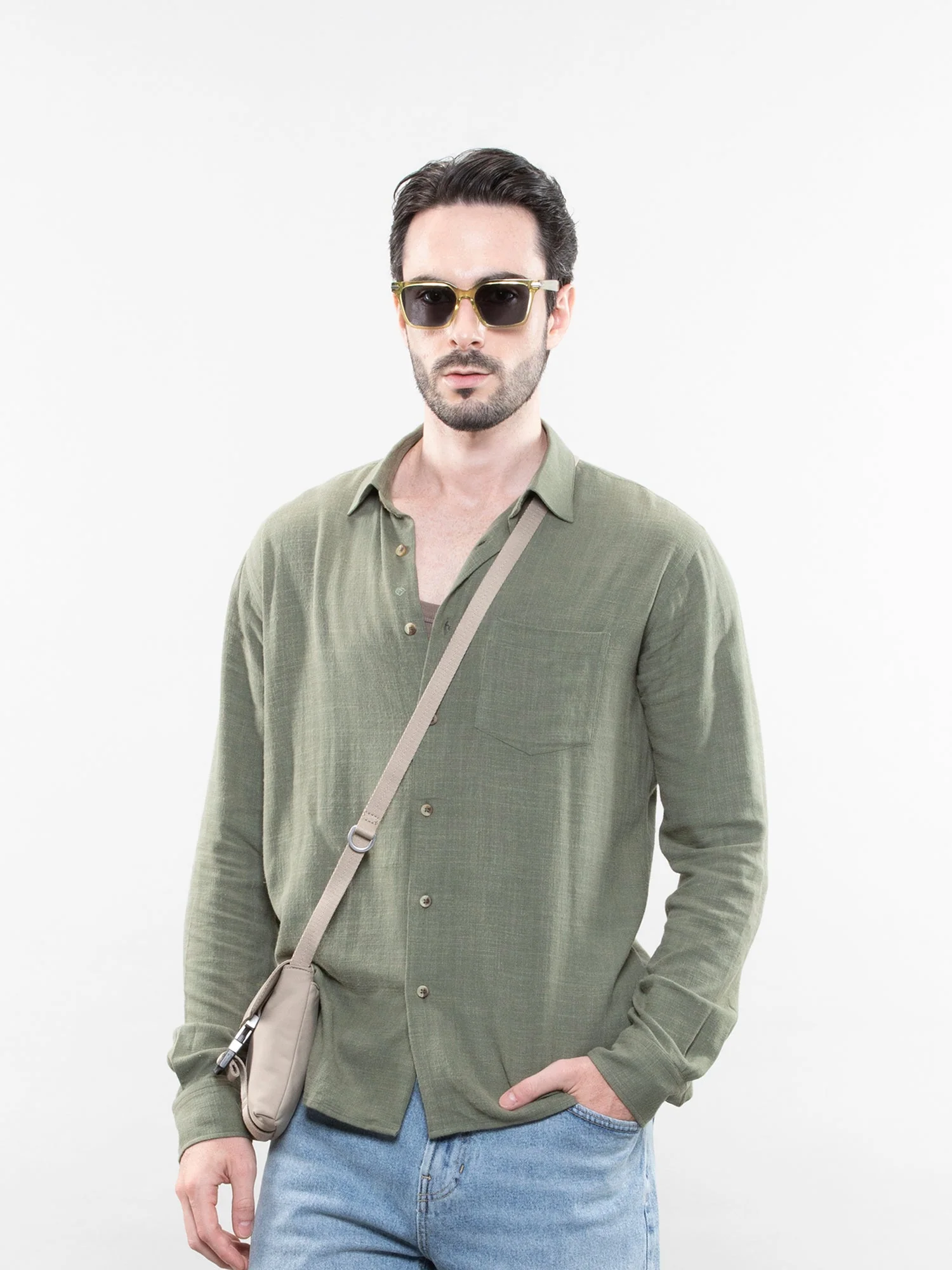 Relaxed linen shirt - Image 27