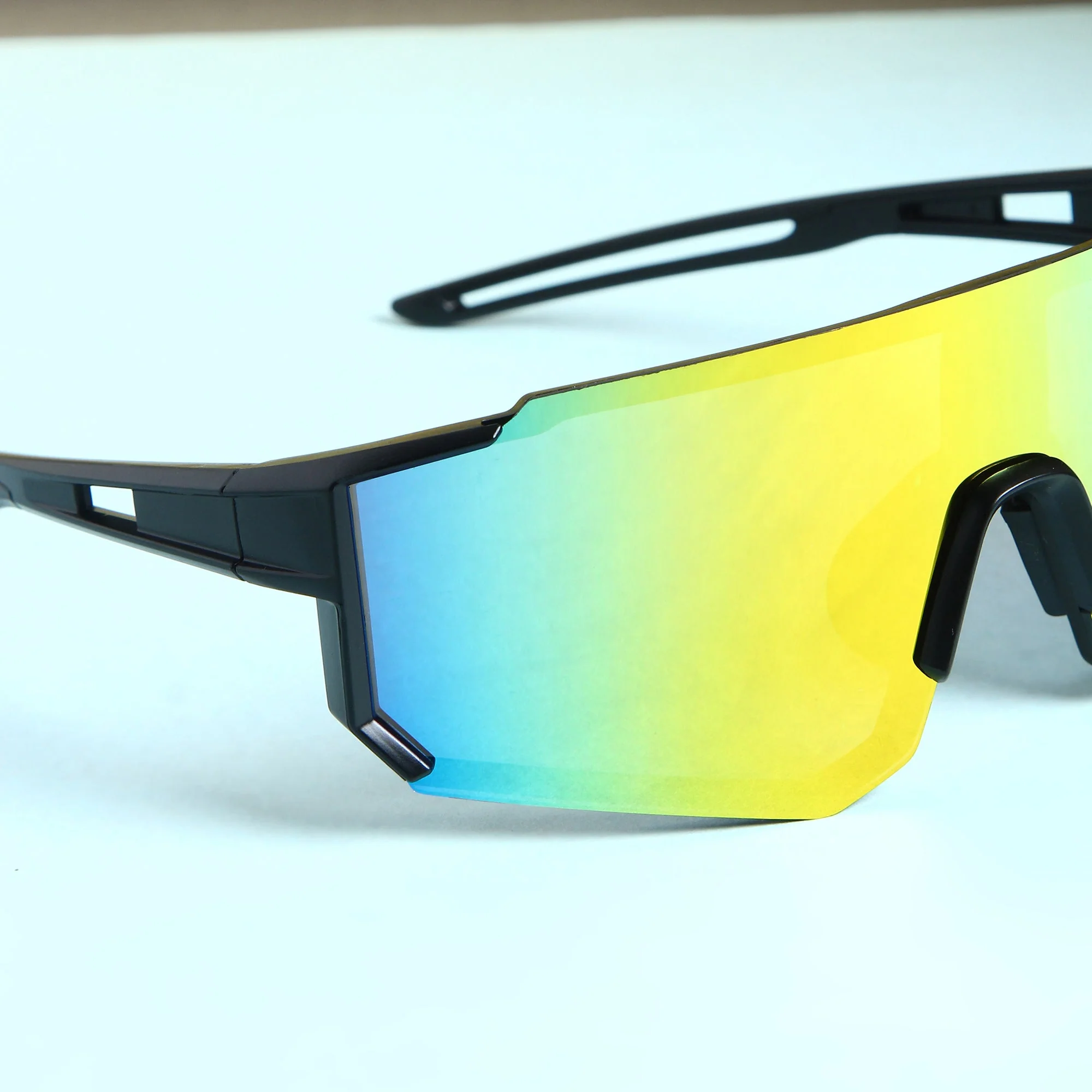 Rider V2 Sports Sunglasses // 003 - Image 2