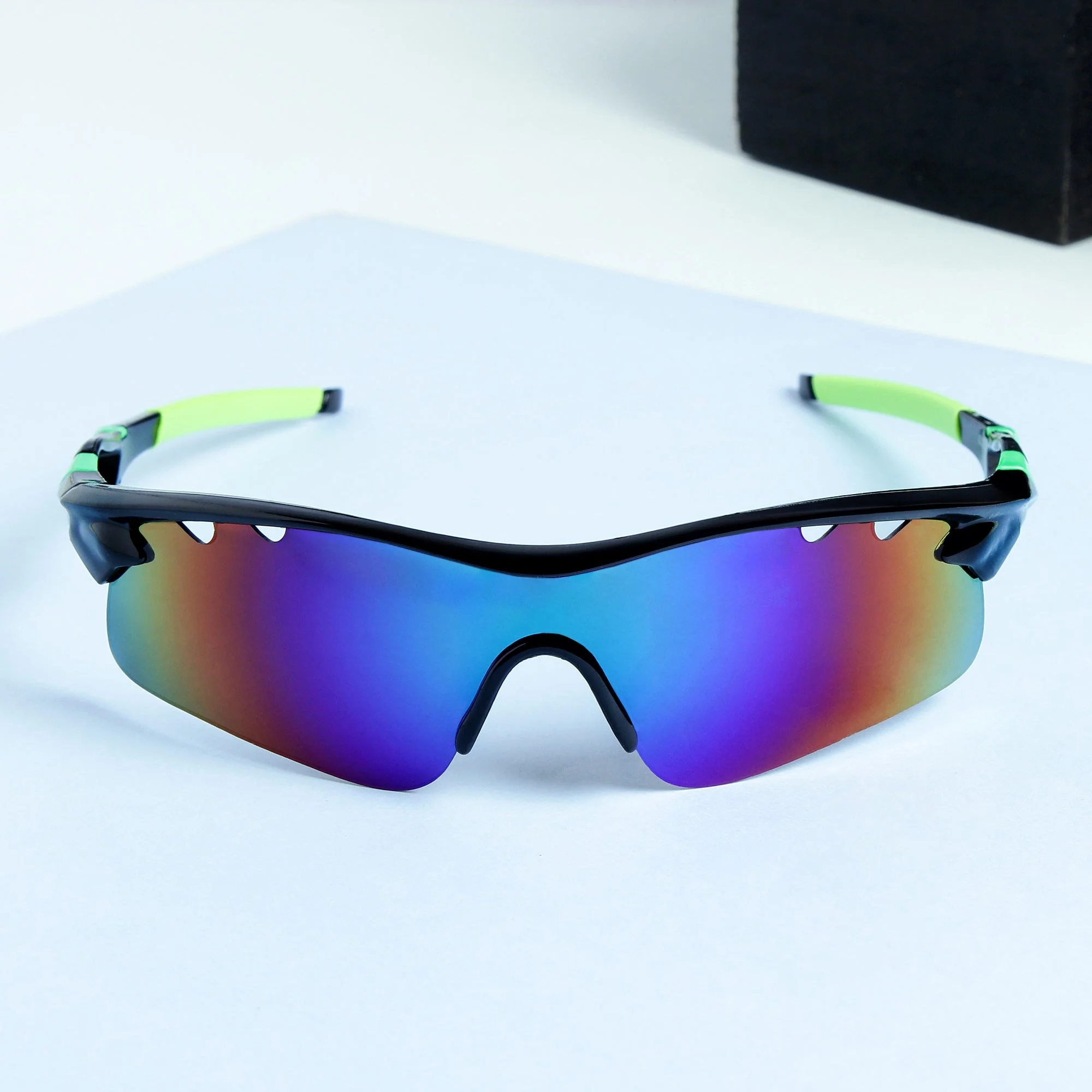 Rider V3 Sports Rectangle Sunglasses // 003 - Image 3