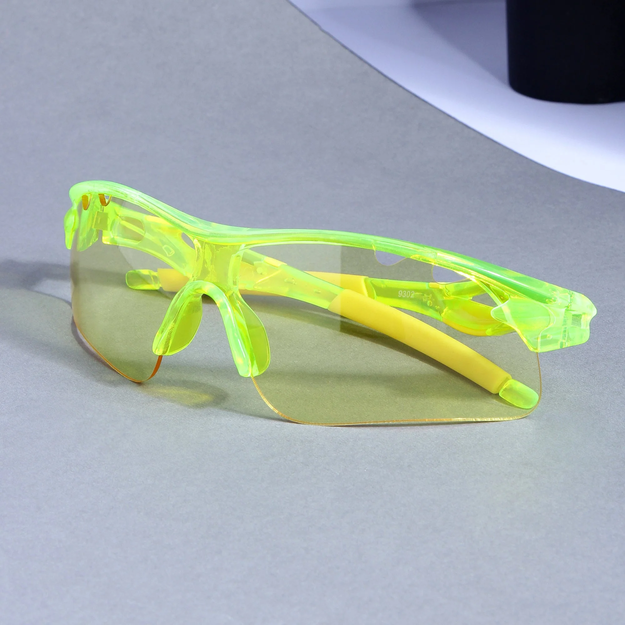 Rider V3 Sports Rectangle Sunglasses // 004 - Image 4