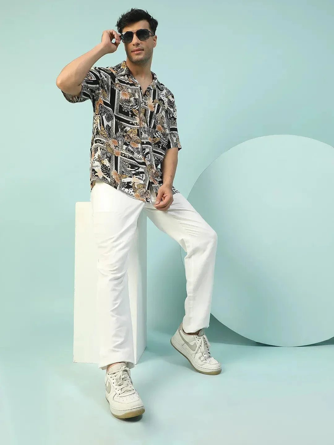 Roar Black Floral Print Lapel Collar Short Sleeve Men Oversized Shirt - Image 7