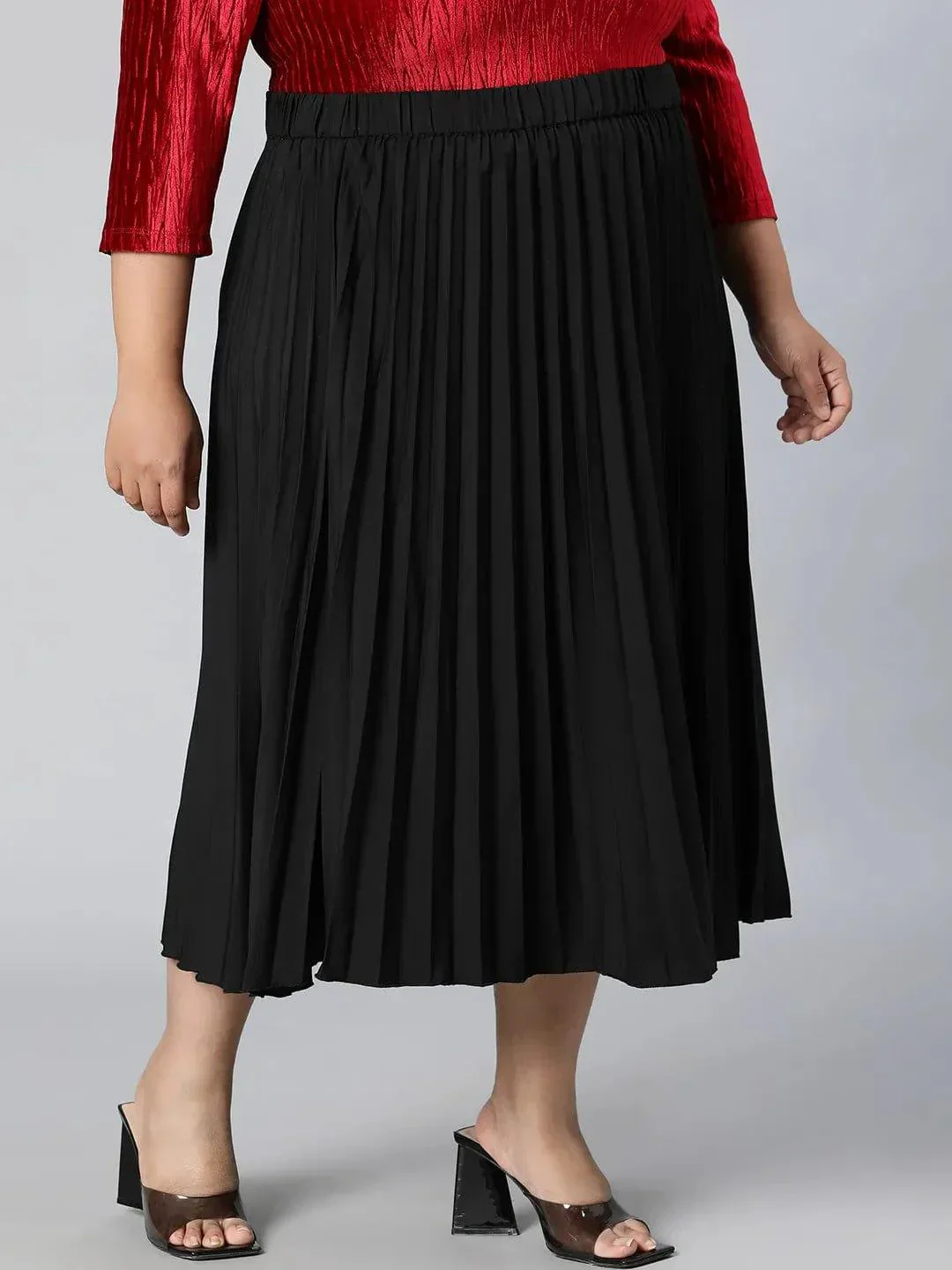 Romantic Black Elasticated Pleated Plus Size Skirt - Image 5