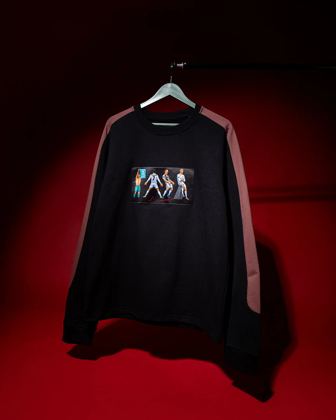 Ronaldo 8-Bit Sweatshirt - Image 17