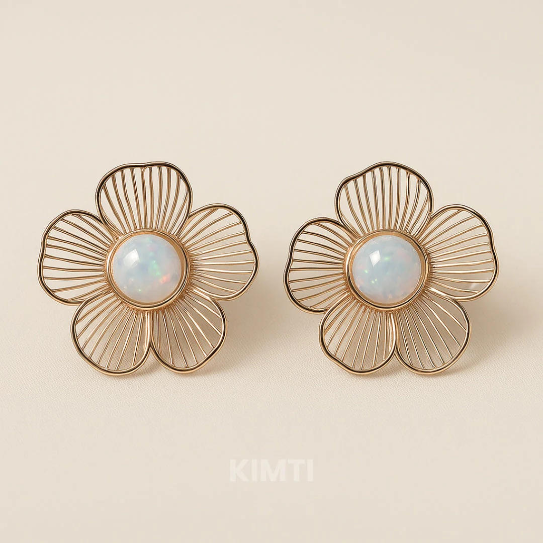 Rose Gold Flower Pearl Earrings
