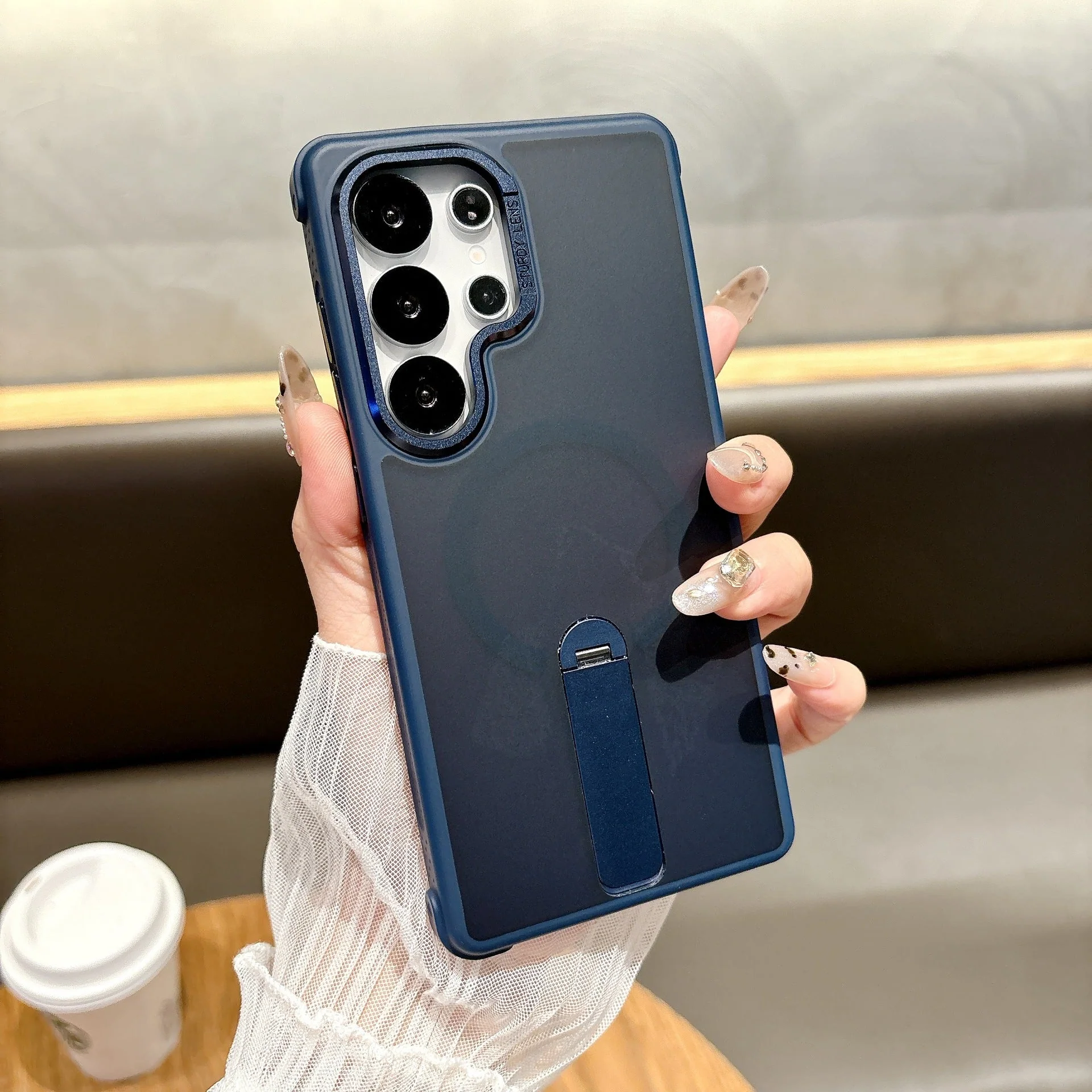 Samsung Ultra Series Phone Case O3 Station Magnetic Suction 360 Rotation Bracket Cover - Image 4