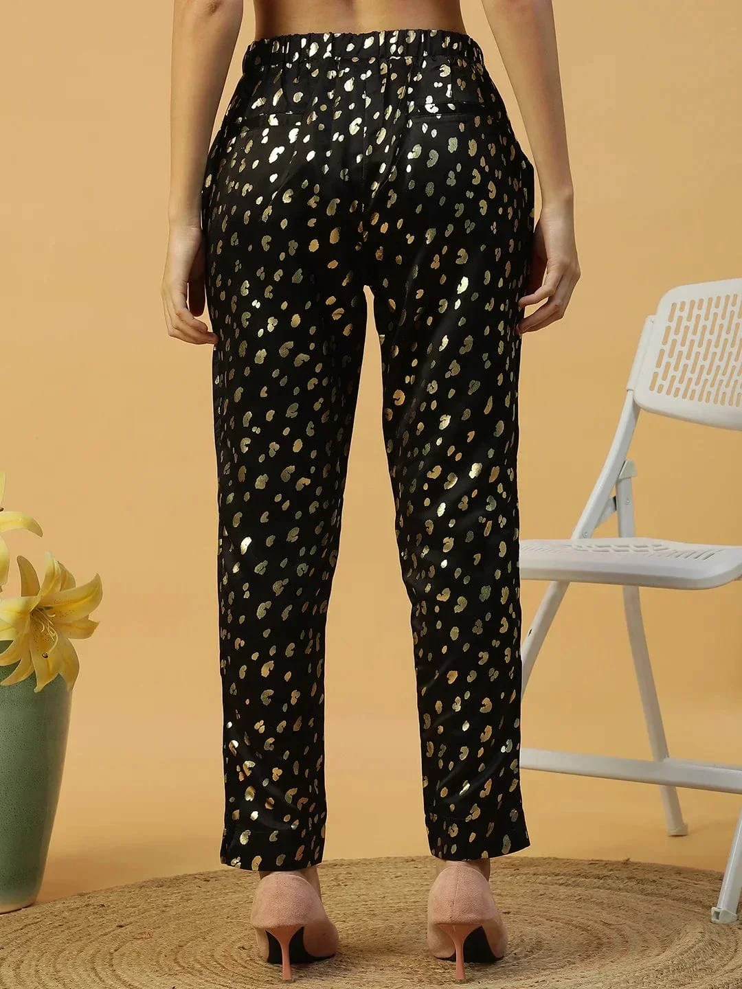 Sanguine Black Foil Print Elasticated Women Pant - Image 5