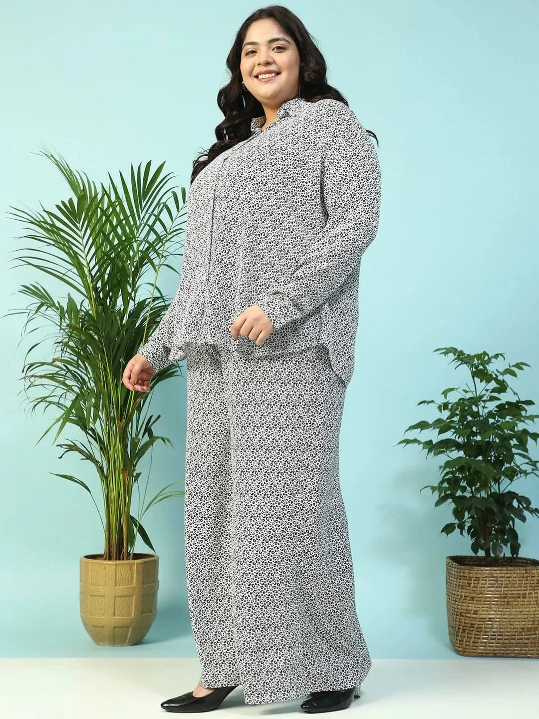 Savage White Animal Print Collared Shirt with Flared Pants Plus Size Women Co-ord Set - Image 3