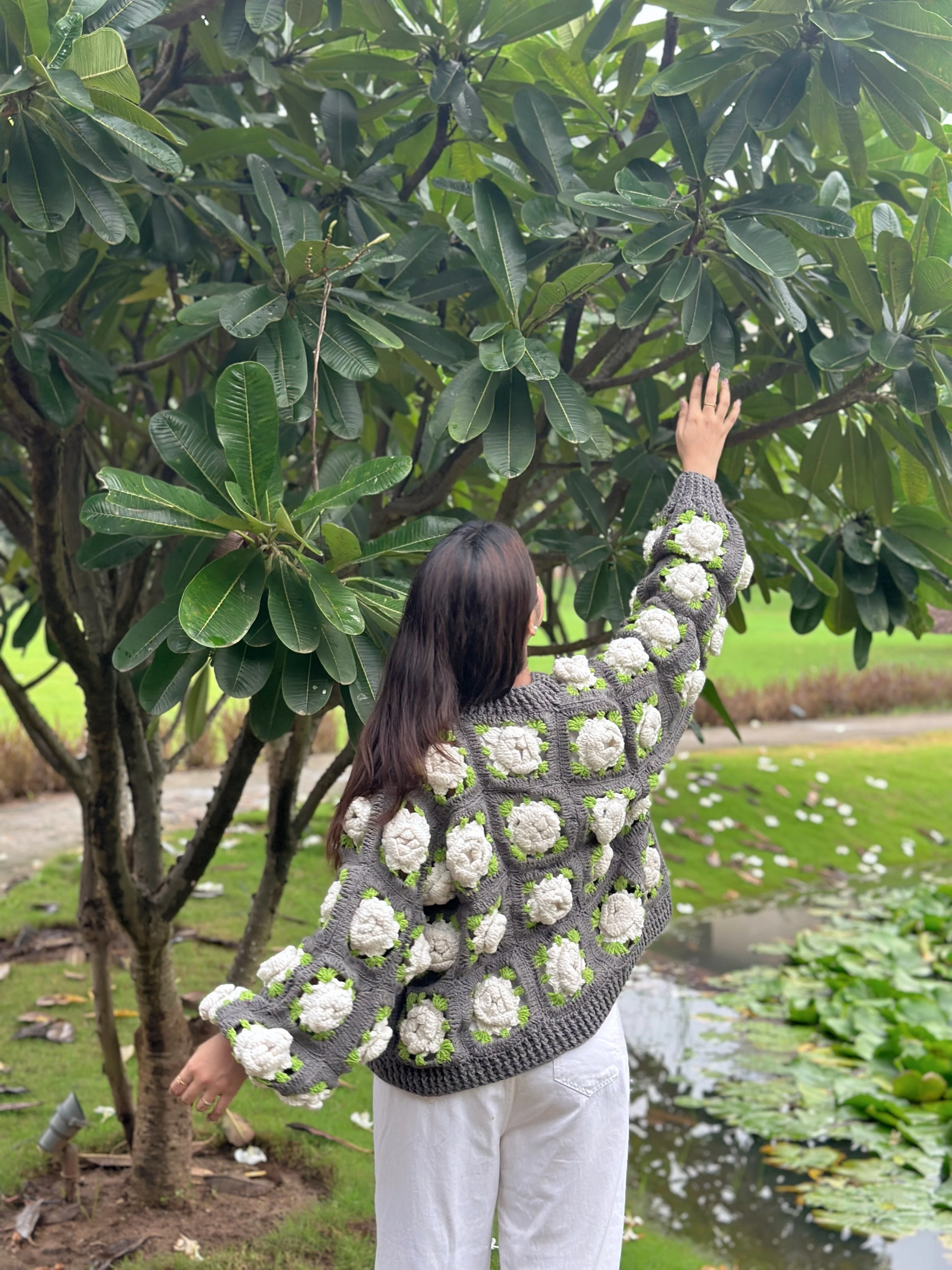 Scottish Rose Garden Cardigan - Image 3