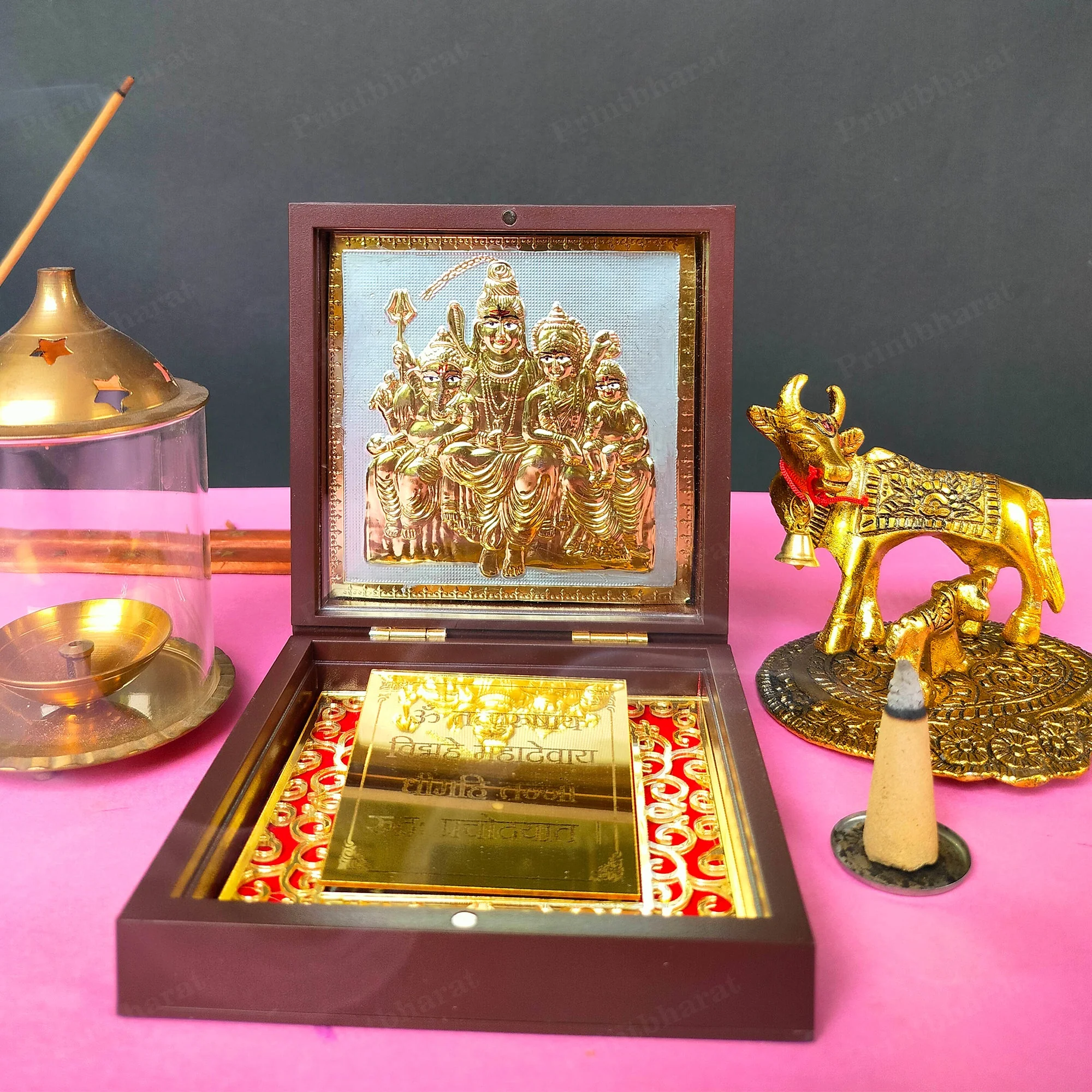 Shiv Shanker Small Pocket Temple (24 Karat Gold Coated) - Image 2