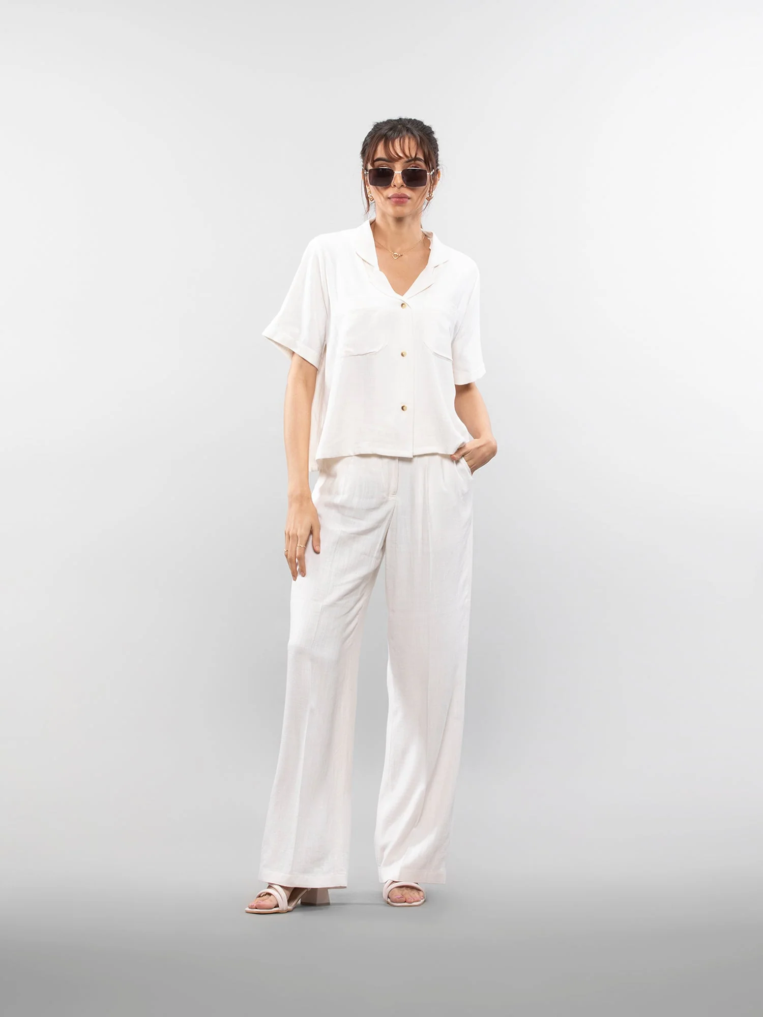 Short-sleeve linen shirt - Image 37
