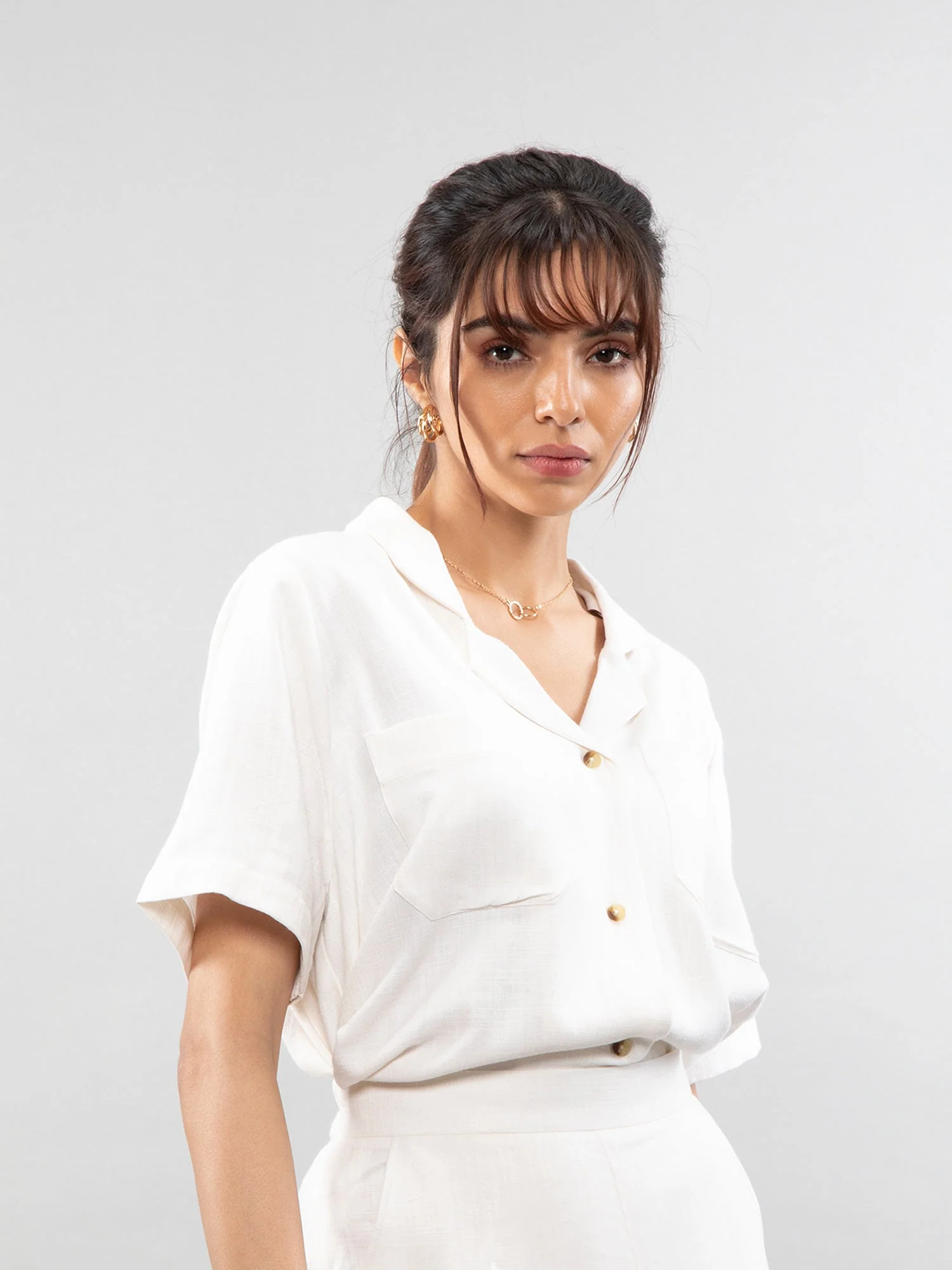 Short-sleeve linen shirt - Image 21