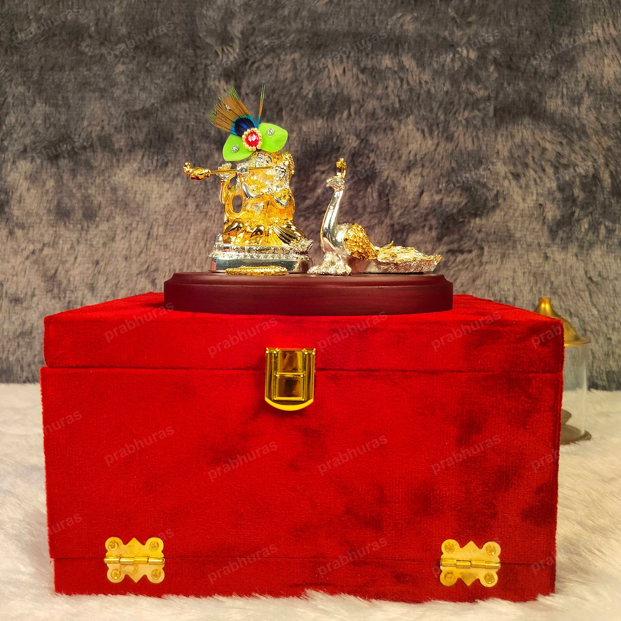 Shree Radhe Krishna Ji Murti Gold And Silver Coated With Mor - Image 7