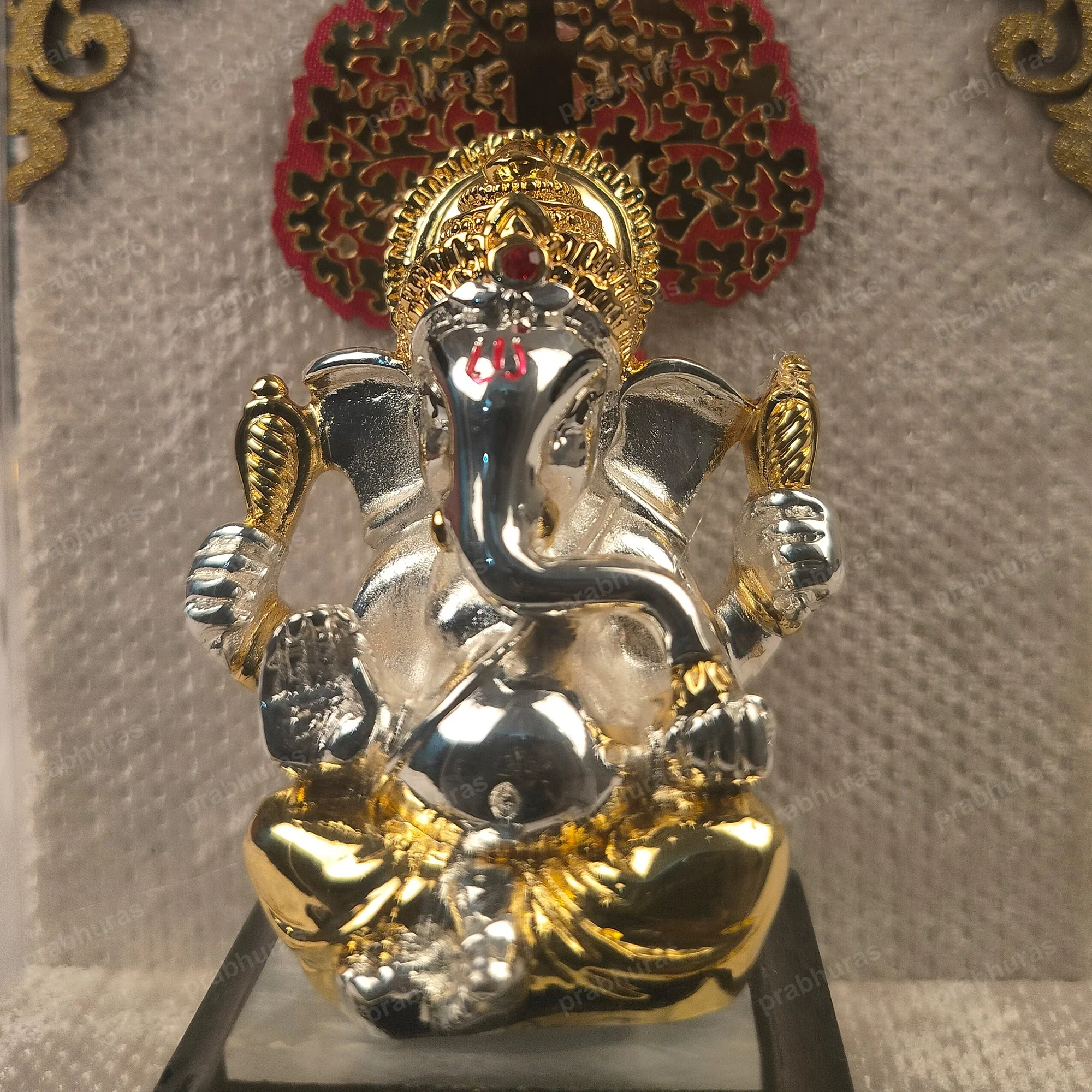 Shri Ganesh ji With Gold And Silver Coated - Image 4