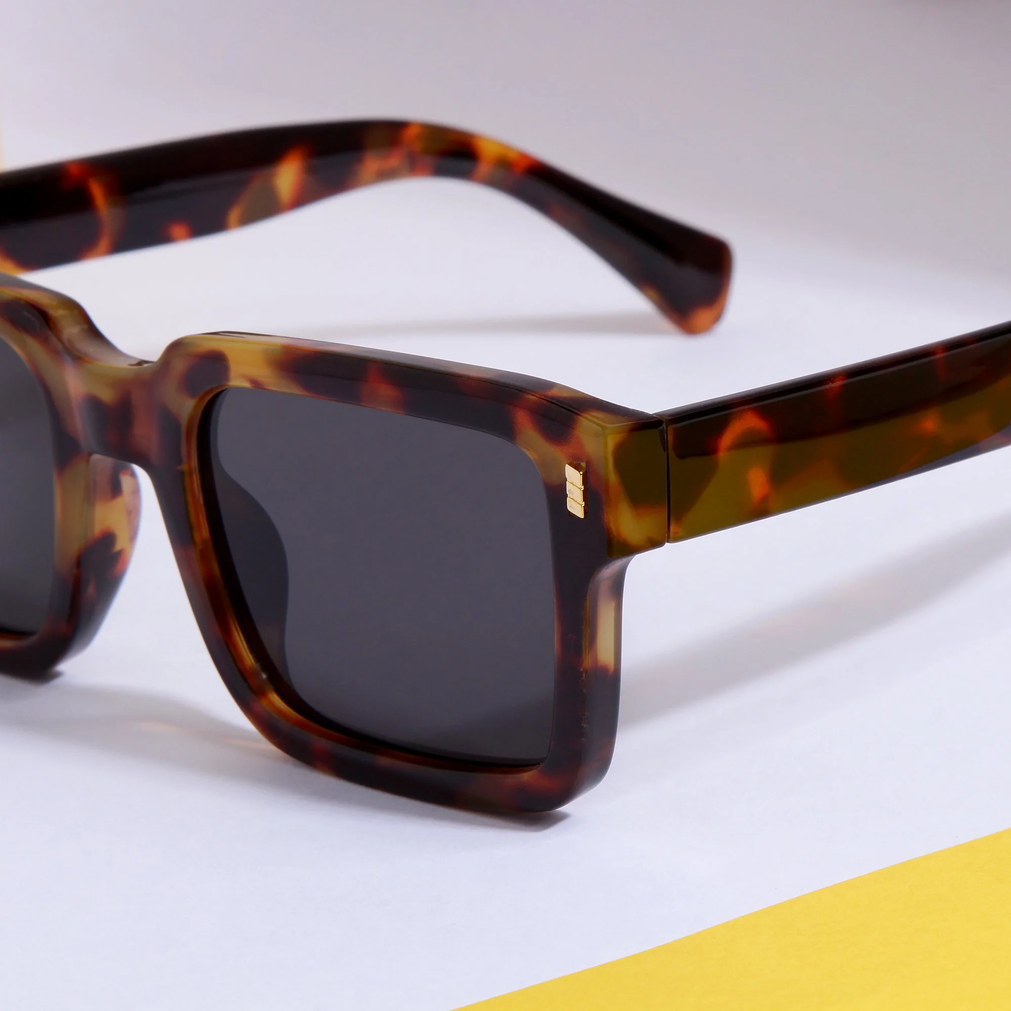 Sigma Tortoise Black Rectangle Sunglasses - Image 2