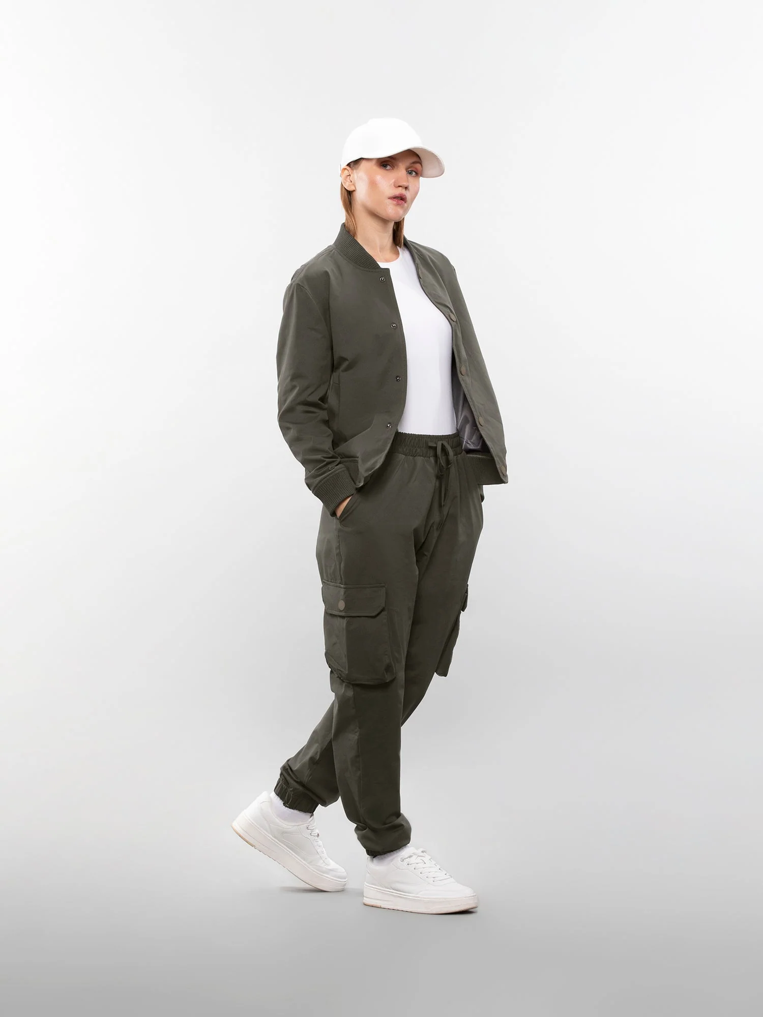 Six pocket cargo pants - Image 23