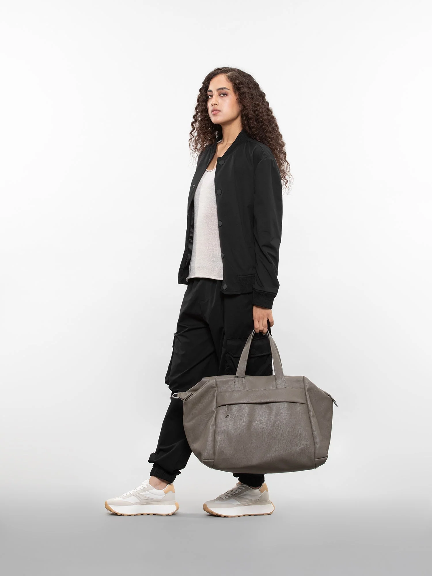 Six pocket cargo pants - Image 12