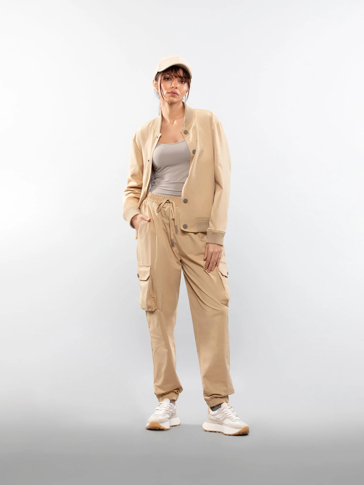 Six pocket cargo pants - Image 5