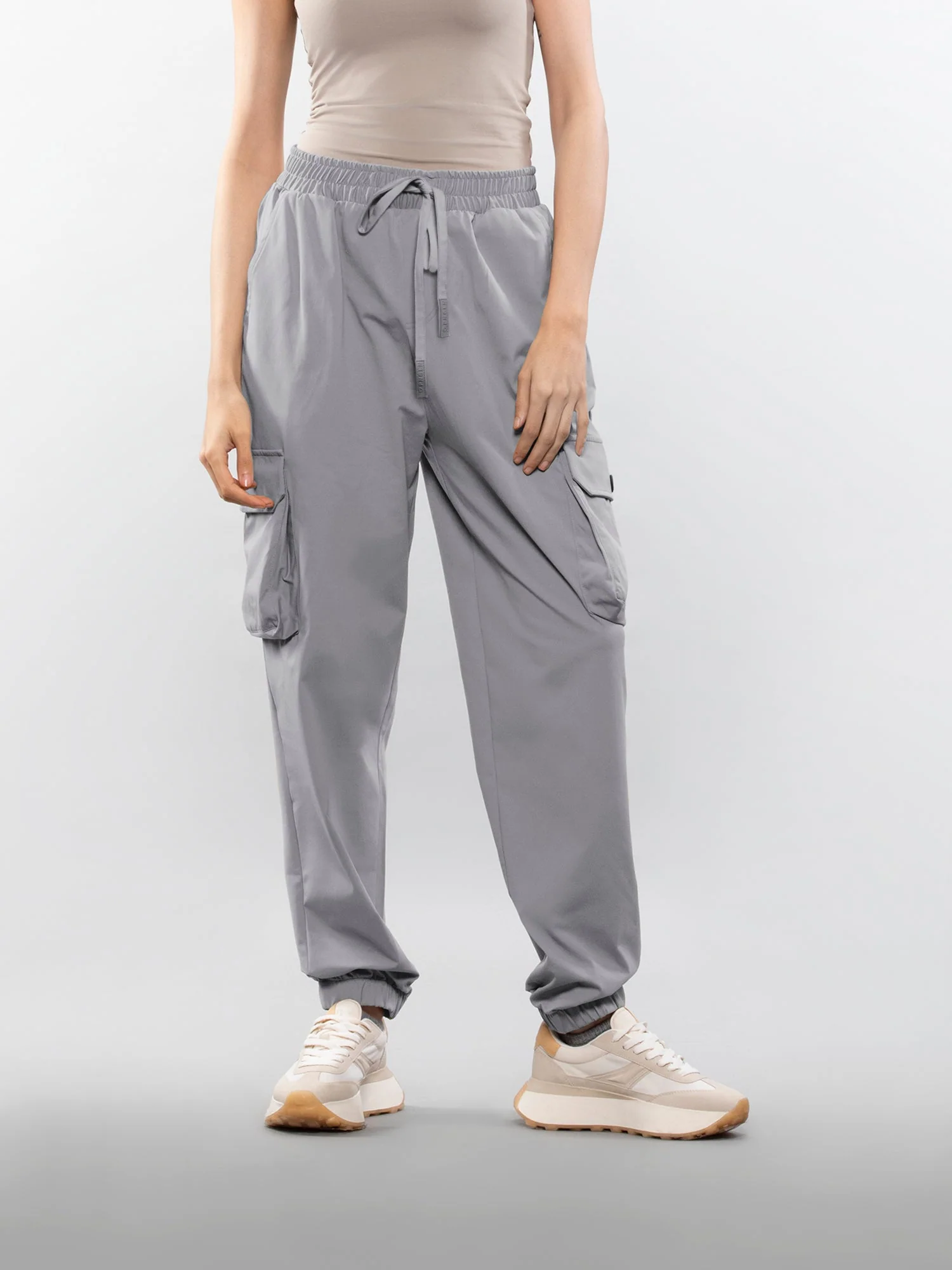 Six pocket cargo pants - Image 31