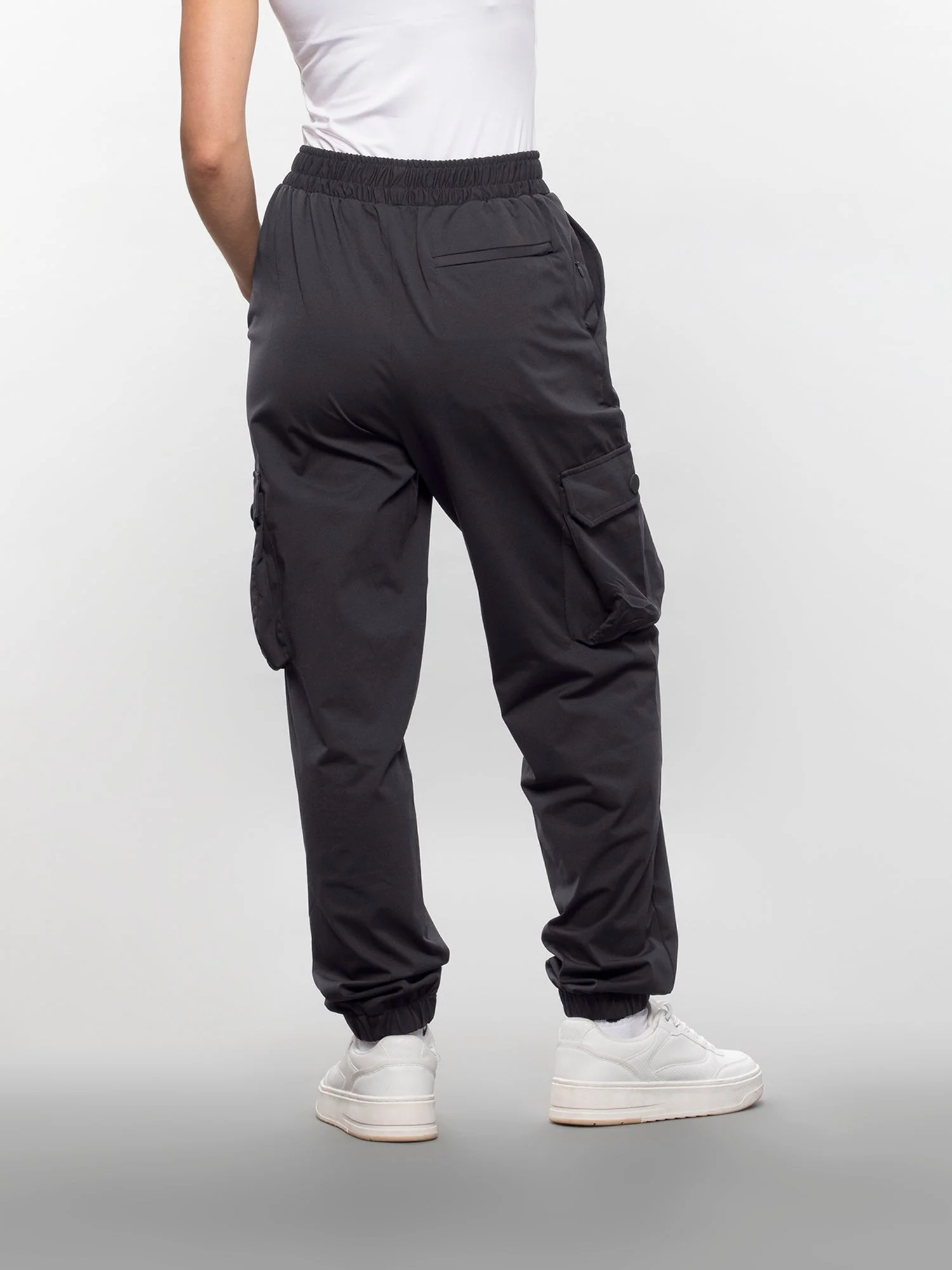 Six pocket cargo pants - Image 4